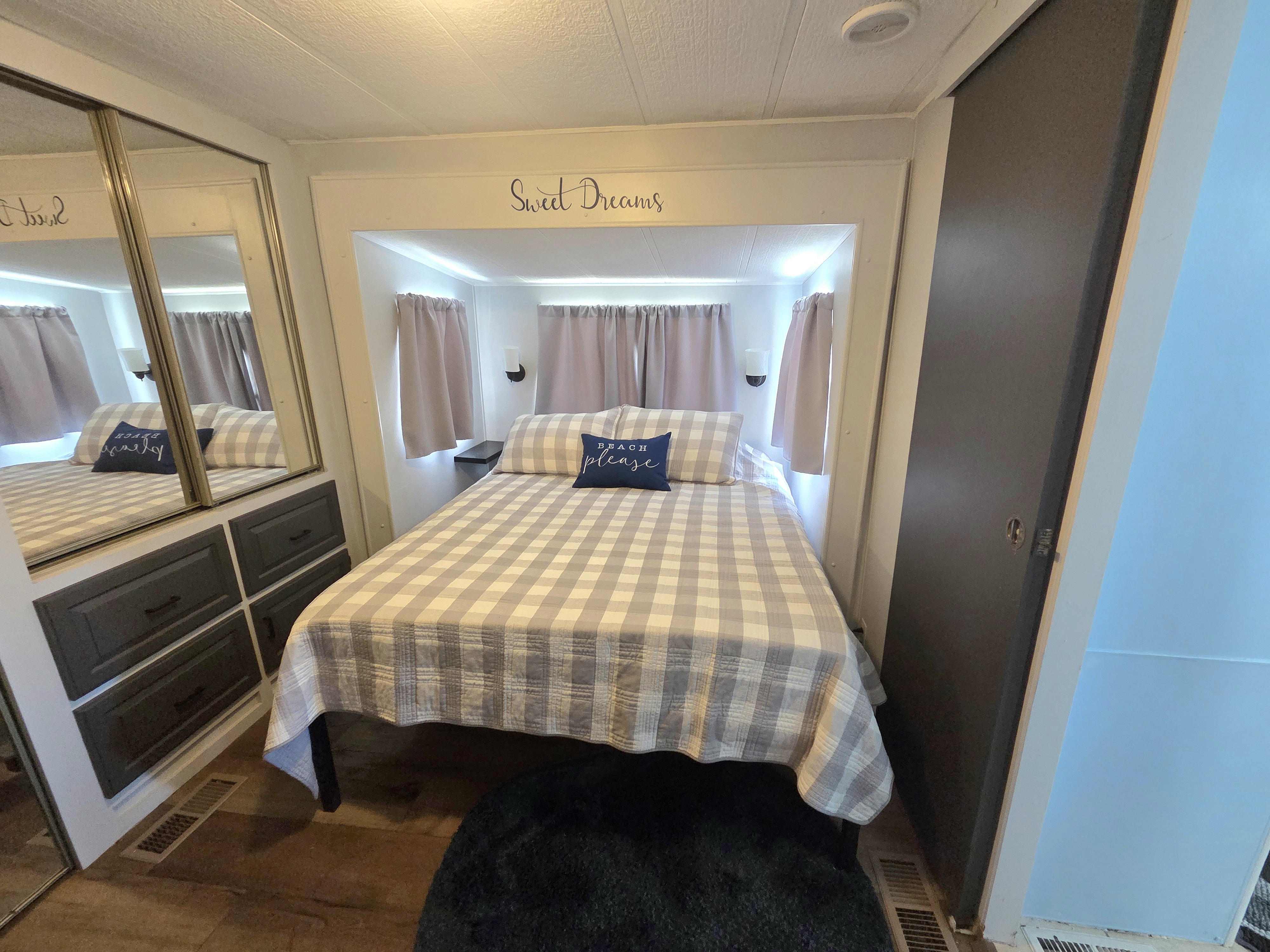 800 Kay Road, Lot 2067, Bradenton, Florida 34212, 2 Bedrooms Bedrooms, ,2 BathroomsBathrooms,All - Age Mobile Home,For Sale,Kay Road, Lot 2067,4205