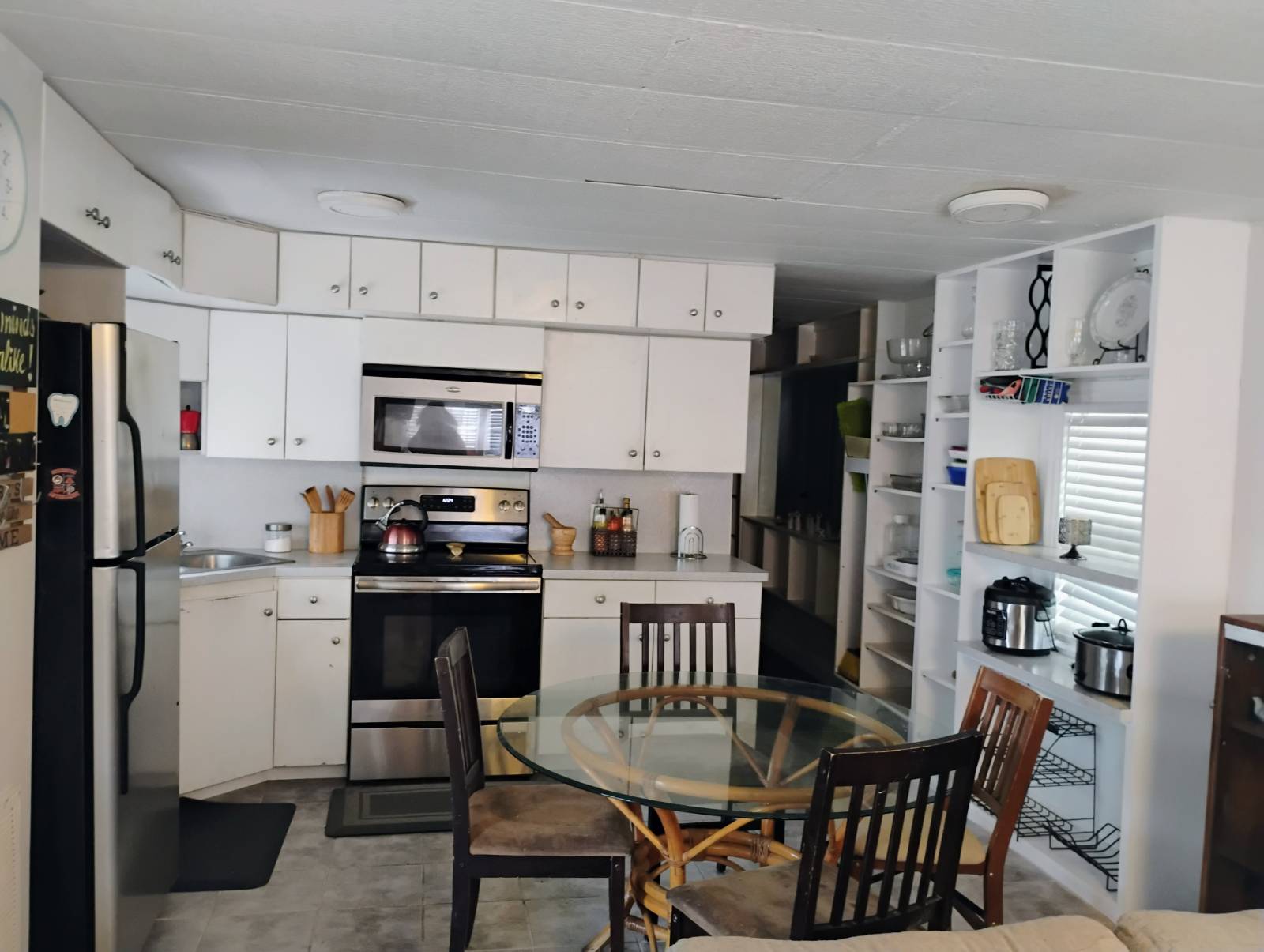 6030 150th Avenue N, Lot 11, Clearwater, Florida 33760, 3 Bedrooms Bedrooms, ,3 BathroomsBathrooms,55-Plus Mobile Home,For Sale,150th Avenue N, Lot 11,4206