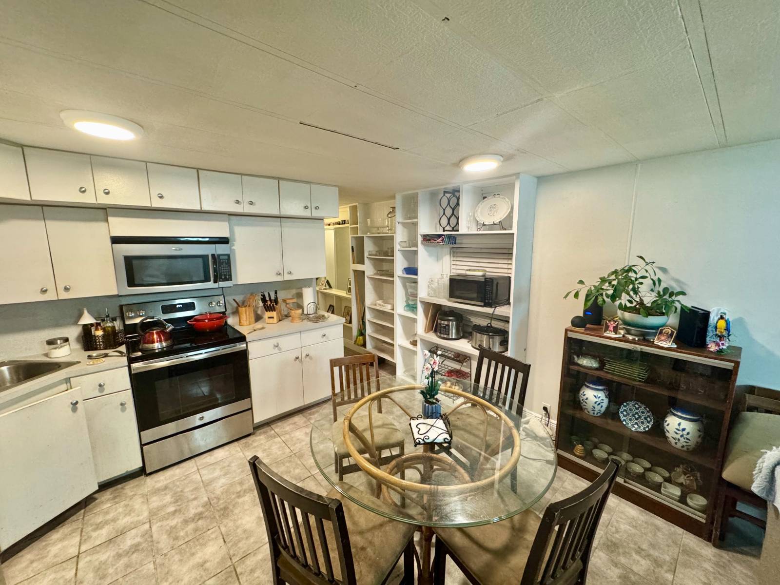6030 150th Avenue N, Lot 11, Clearwater, Florida 33760, 3 Bedrooms Bedrooms, ,3 BathroomsBathrooms,55-Plus Mobile Home,For Sale,150th Avenue N, Lot 11,4206