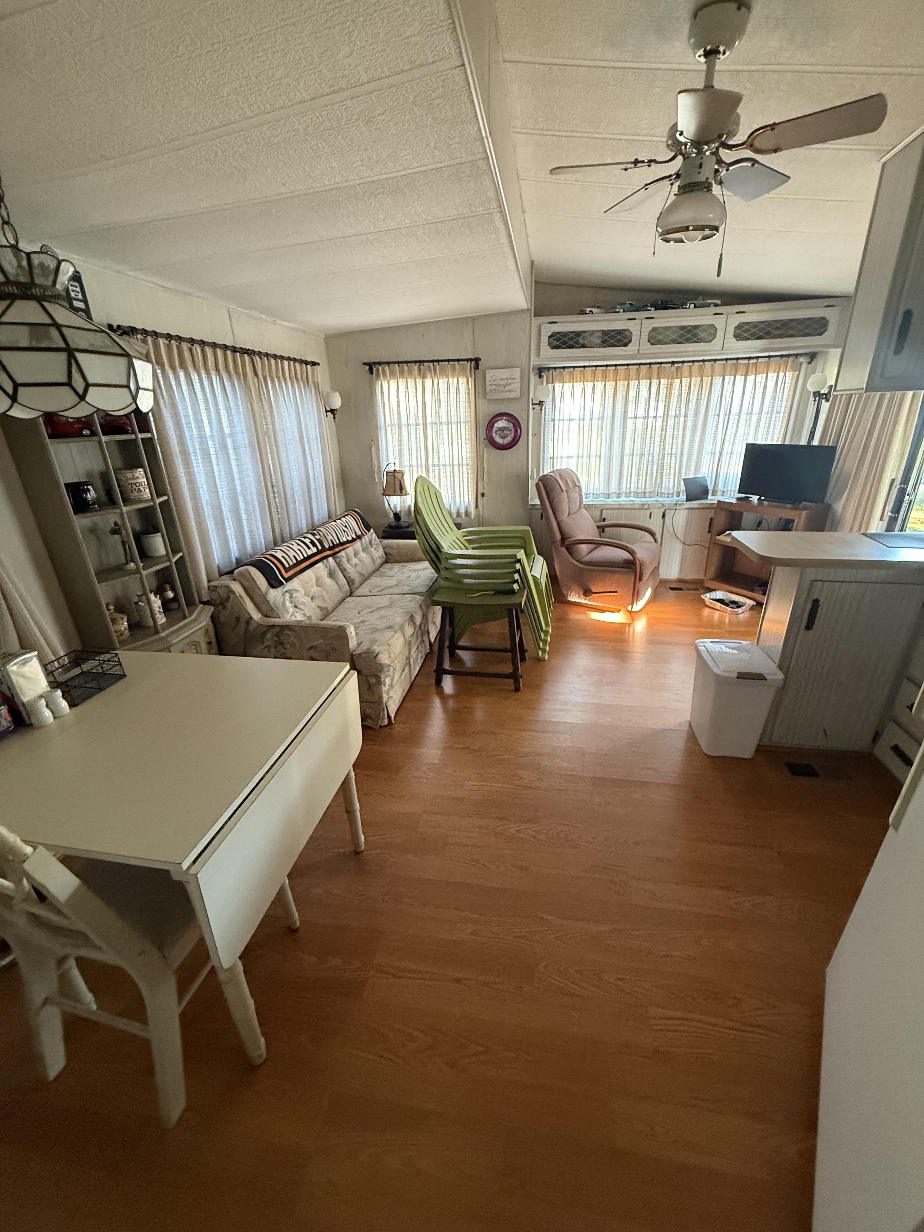 3331 Gall Blvd, Lot 87, Zephyrhills, Florida 33541, 1 Bedroom Bedrooms, ,1 BathroomBathrooms,55-Plus Mobile Home,For Sale,Gall Blvd, Lot 87,4207