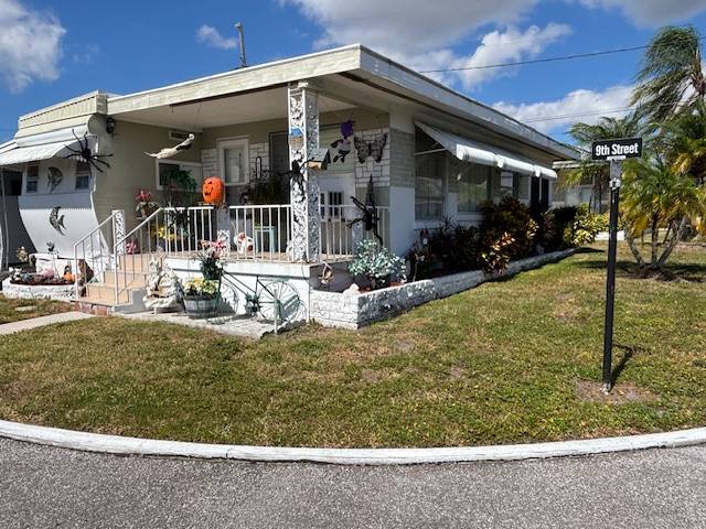 2419 Gulf to Bay Blvd, Lot 910, Clearwater, Florida 33765, 2 Bedrooms Bedrooms, ,1 BathroomBathrooms,55-Plus Mobile Home,For Sale,Gulf to Bay Blvd, Lot 910,4210
