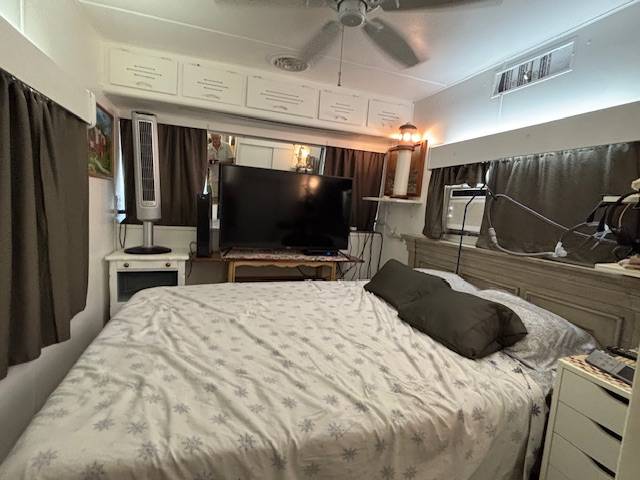 2419 Gulf to Bay Blvd, Lot 910, Clearwater, Florida 33765, 2 Bedrooms Bedrooms, ,1 BathroomBathrooms,55-Plus Mobile Home,For Sale,Gulf to Bay Blvd, Lot 910,4210