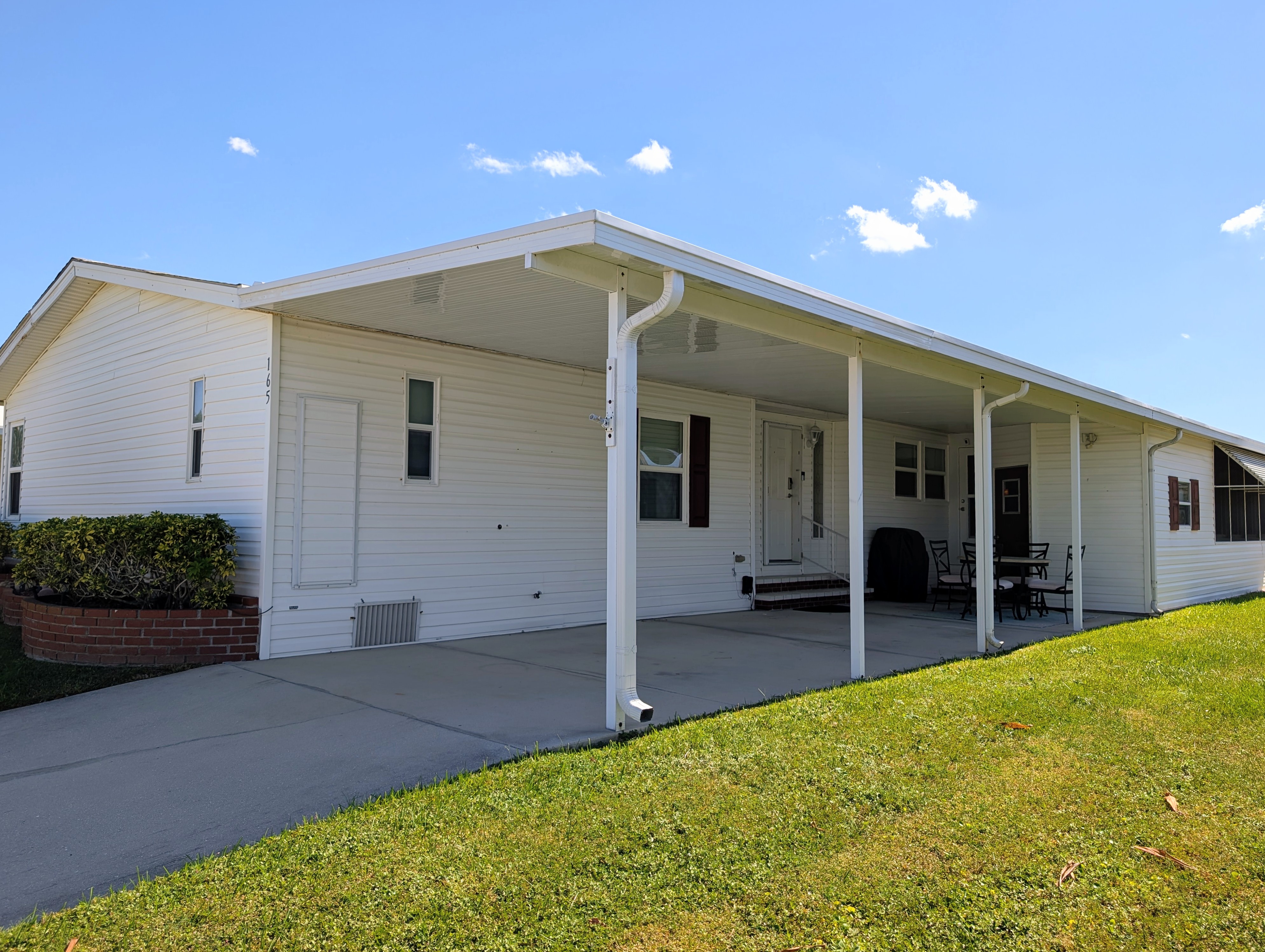 165 Begonia Terrace, Parrish, Florida 34219, 3 Bedrooms Bedrooms, ,2 BathroomsBathrooms,55-Plus Mobile Home,For Sale,Begonia Terrace,4211