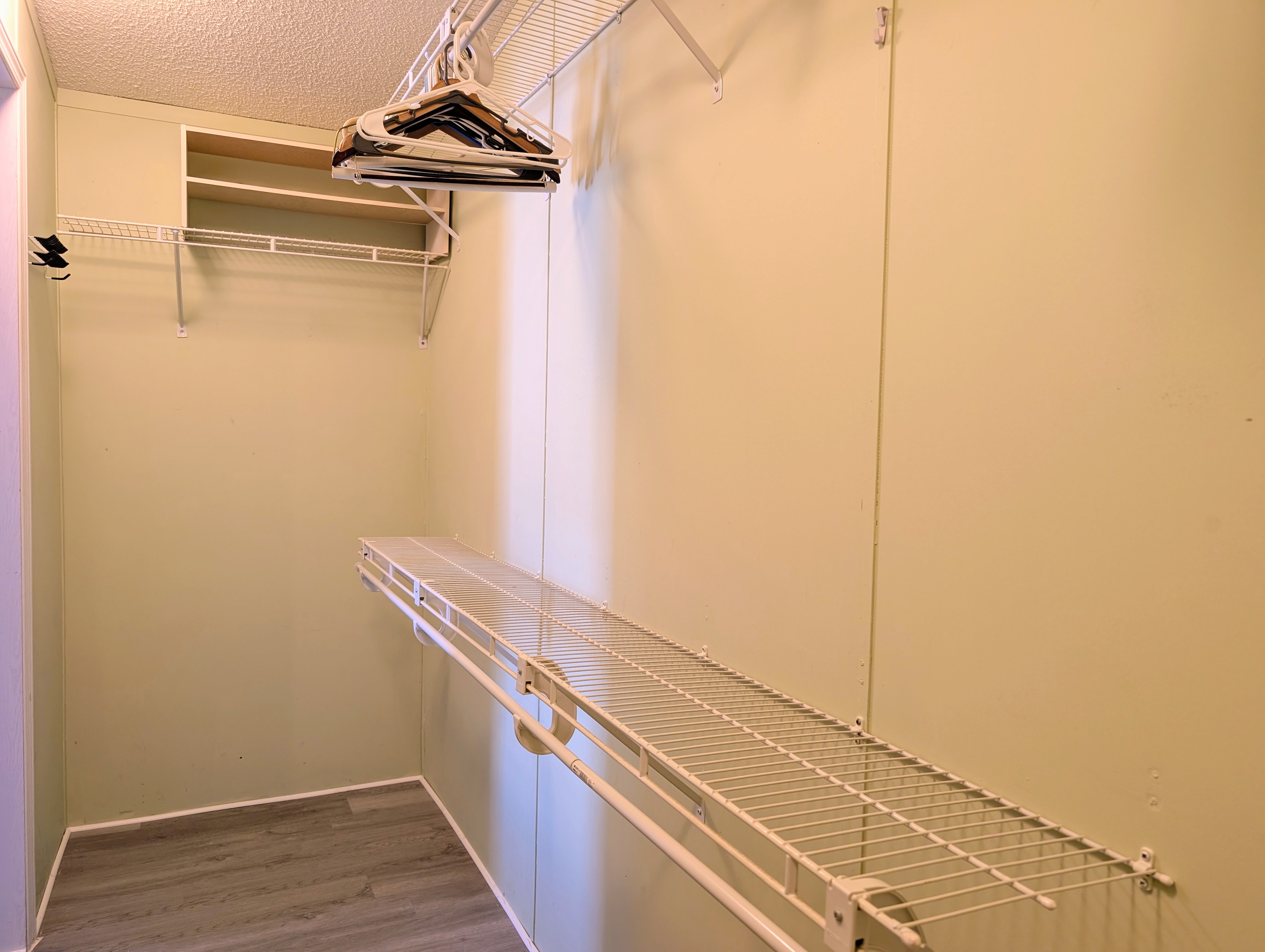 165 Begonia Terrace, Parrish, Florida 34219, 3 Bedrooms Bedrooms, ,2 BathroomsBathrooms,55-Plus Mobile Home,For Sale,Begonia Terrace,4211