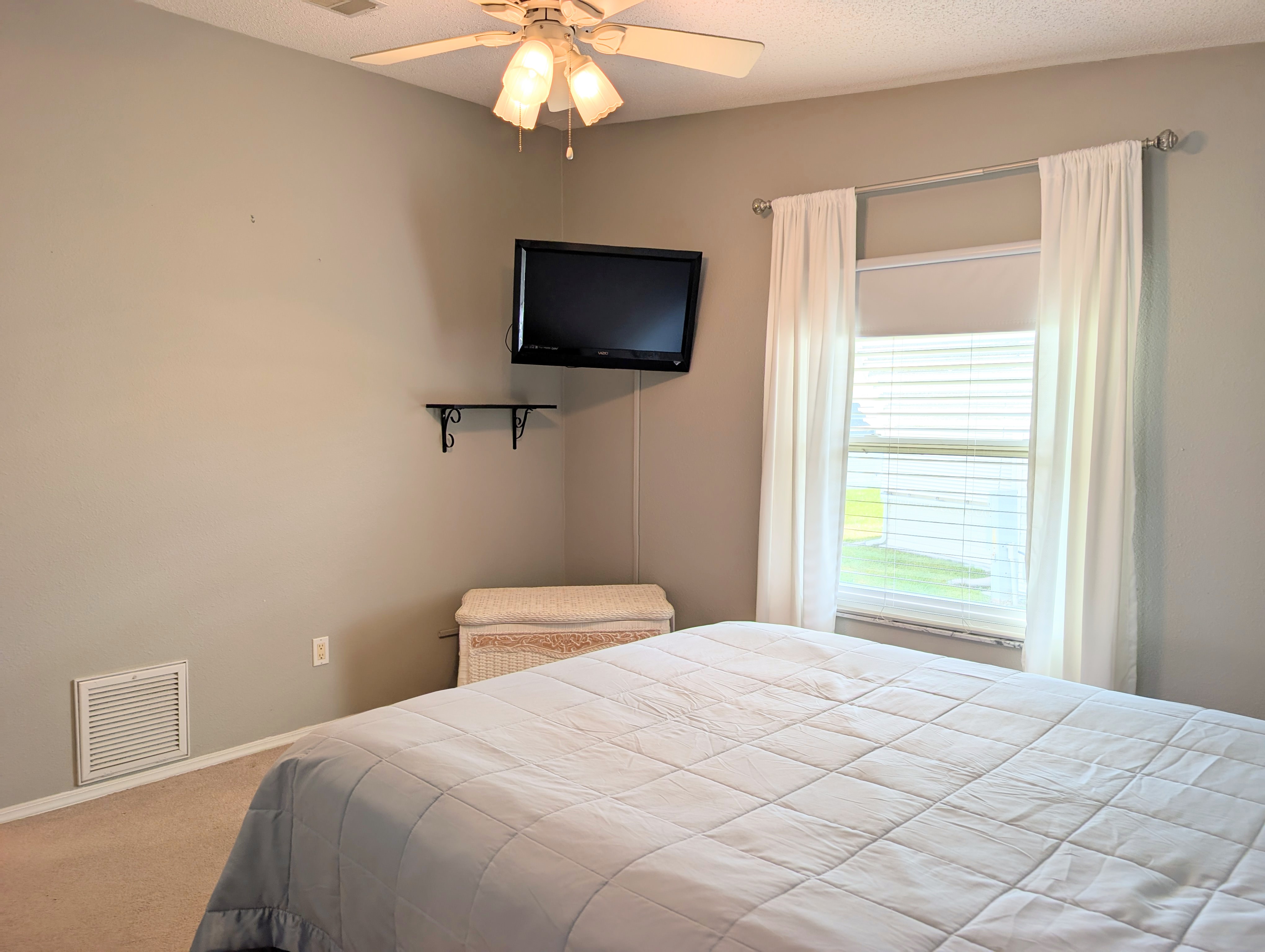 165 Begonia Terrace, Parrish, Florida 34219, 3 Bedrooms Bedrooms, ,2 BathroomsBathrooms,55-Plus Mobile Home,For Sale,Begonia Terrace,4211