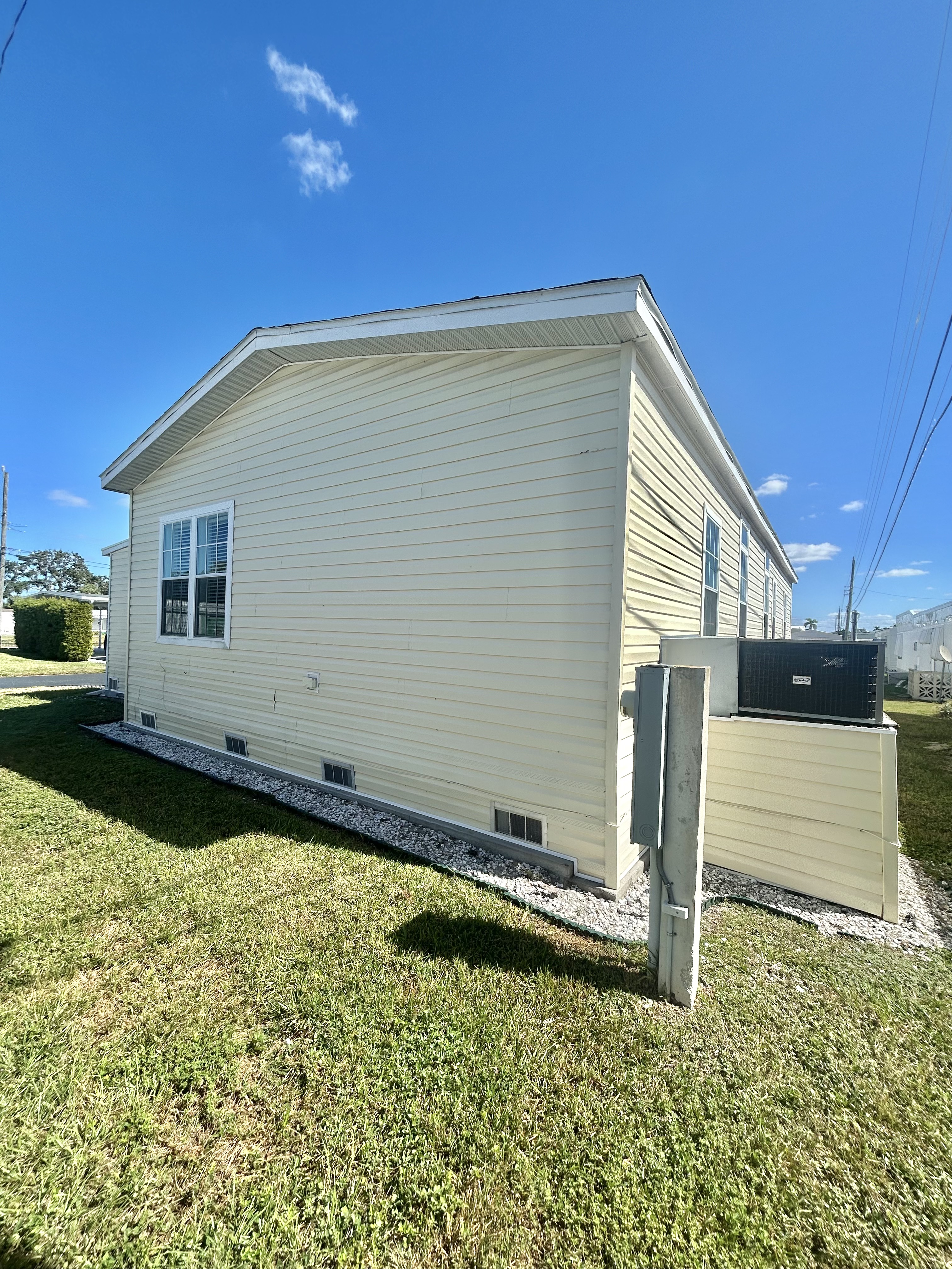 1016 52nd Avenue Blvd West, Bradenton, Florida 34207, 3 Bedrooms Bedrooms, ,2 BathroomsBathrooms,55-Plus Mobile Home,For Sale,52nd Avenue Blvd West,4212