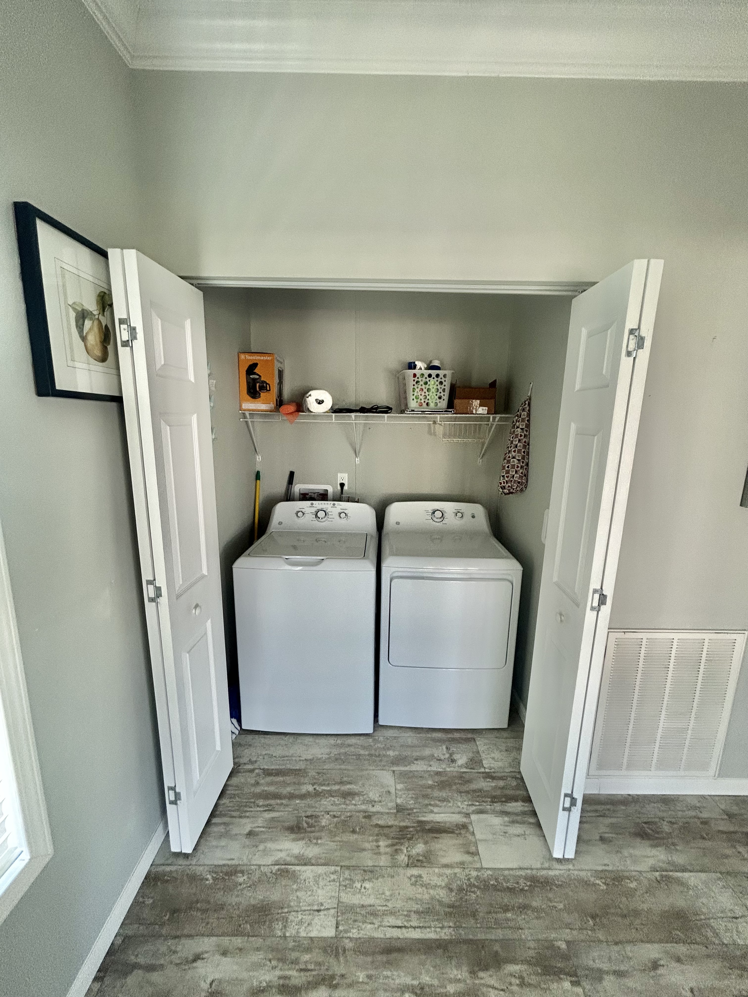 1016 52nd Avenue Blvd West, Bradenton, Florida 34207, 3 Bedrooms Bedrooms, ,2 BathroomsBathrooms,55-Plus Mobile Home,For Sale,52nd Avenue Blvd West,4212