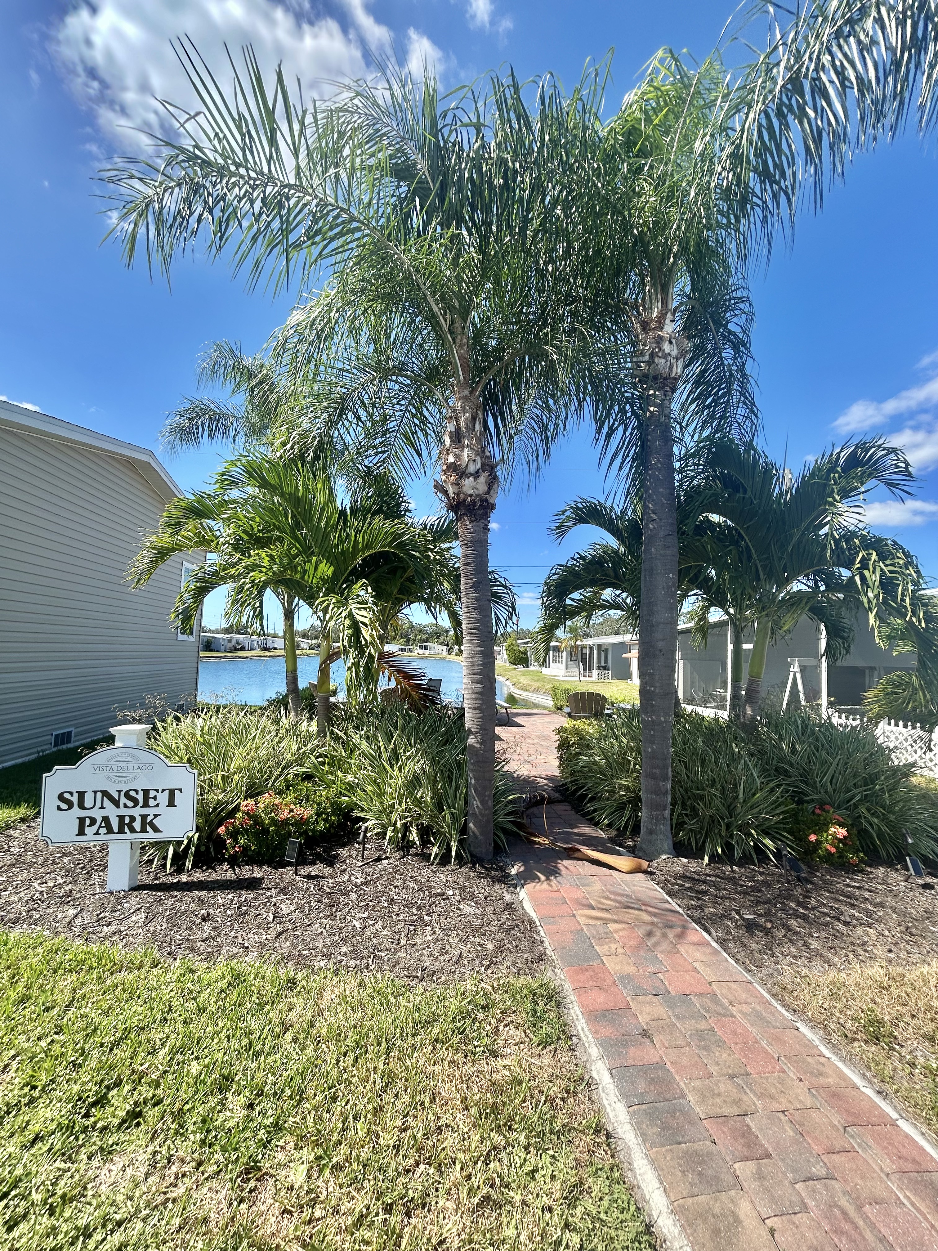 1016 52nd Avenue Blvd West, Bradenton, Florida 34207, 3 Bedrooms Bedrooms, ,2 BathroomsBathrooms,55-Plus Mobile Home,For Sale,52nd Avenue Blvd West,4212
