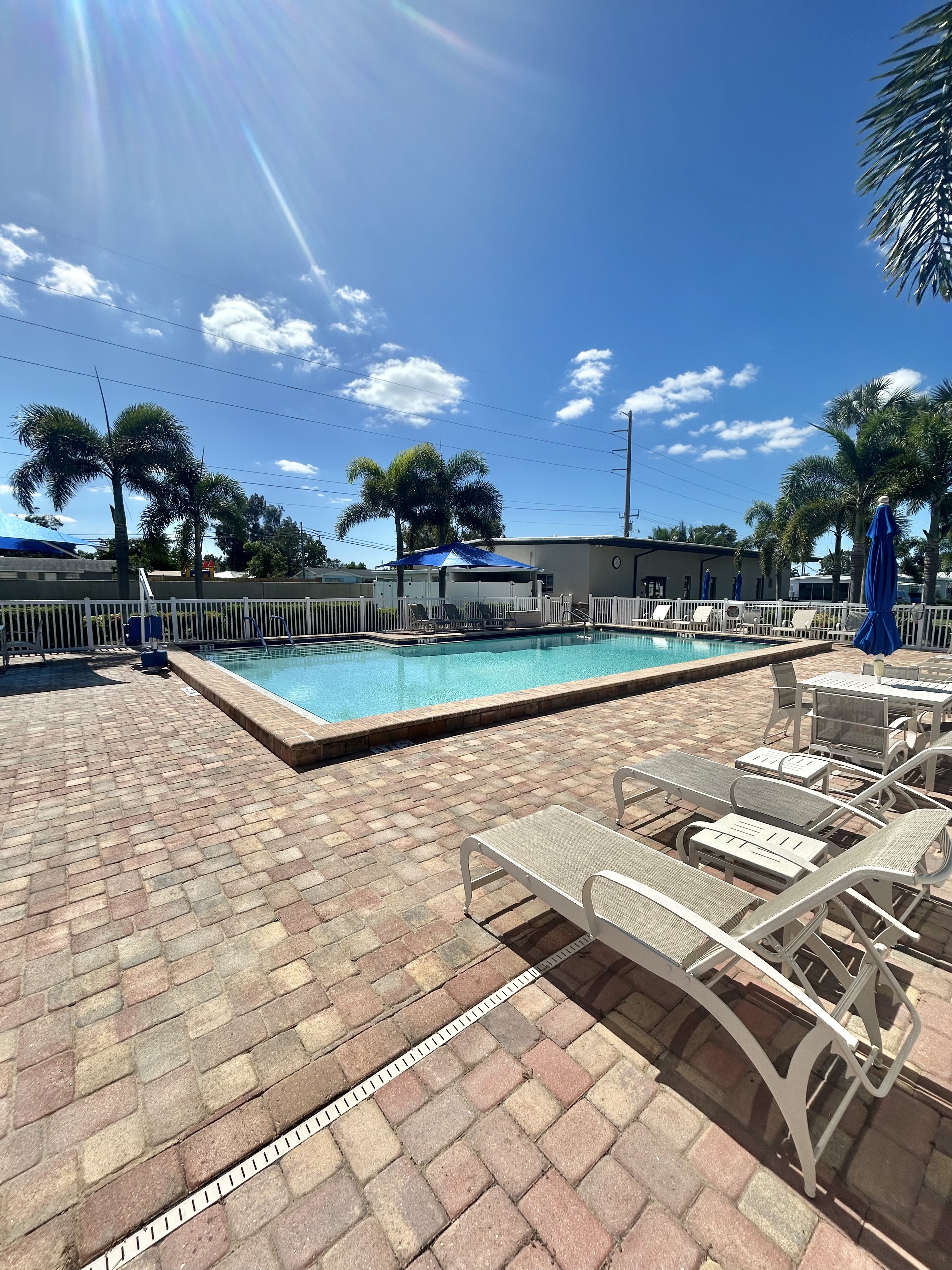 1016 52nd Avenue Blvd West, Bradenton, Florida 34207, 3 Bedrooms Bedrooms, ,2 BathroomsBathrooms,55-Plus Mobile Home,For Sale,52nd Avenue Blvd West,4212