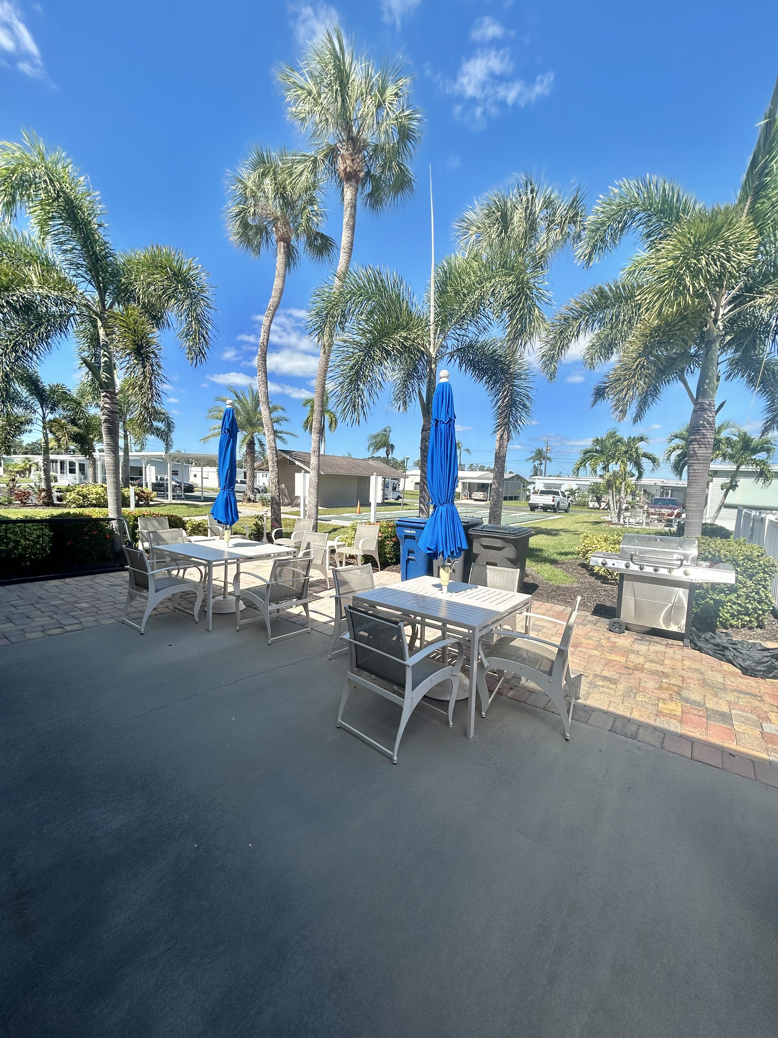 1016 52nd Avenue Blvd West, Bradenton, Florida 34207, 3 Bedrooms Bedrooms, ,2 BathroomsBathrooms,55-Plus Mobile Home,For Sale,52nd Avenue Blvd West,4212