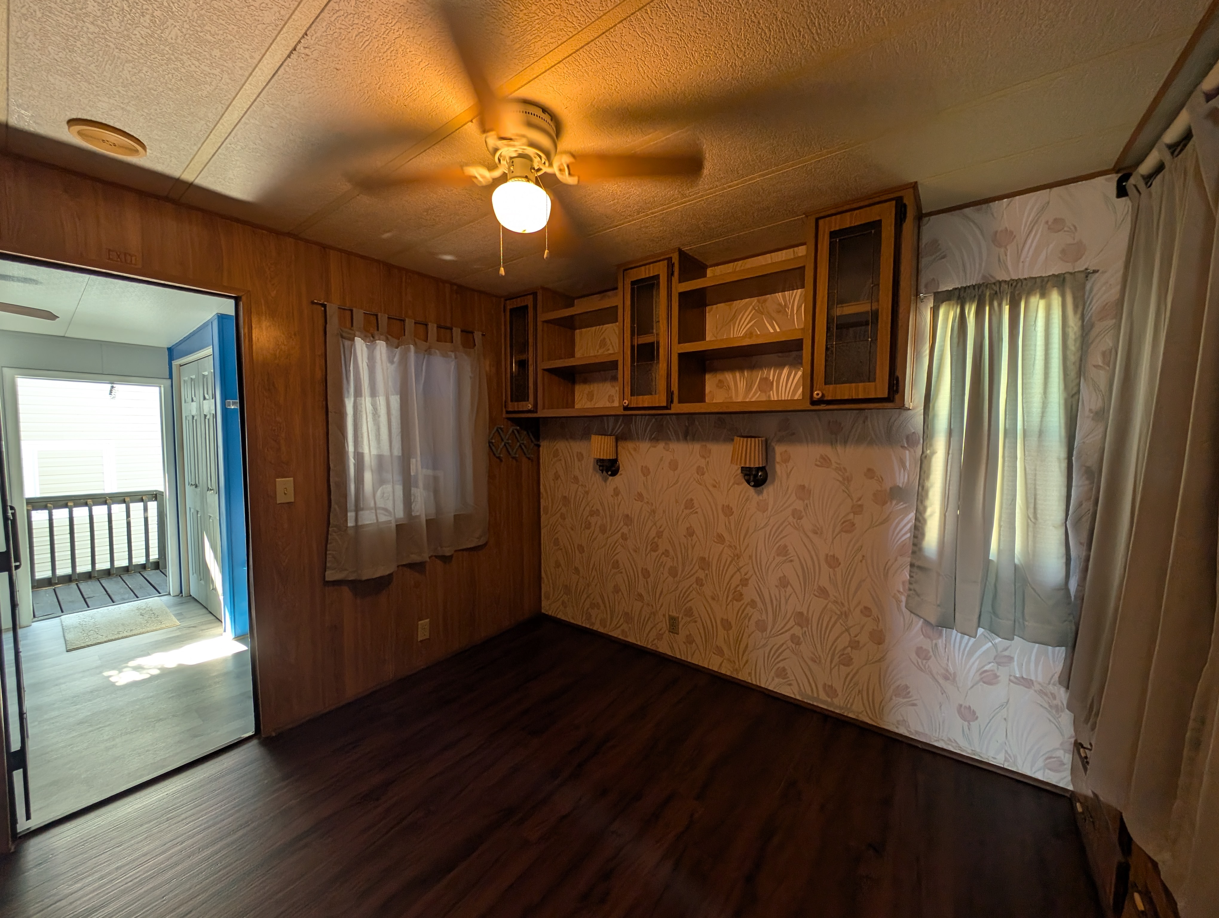 2206 Chaney Drive, Lot 364, Ruskin, Florida 33570, 2 Bedrooms Bedrooms, ,1 BathroomBathrooms,55-Plus Mobile Home,For Sale,Chaney Drive, Lot 364,4214