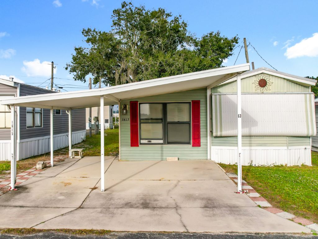 1615 Pennsylvania Ct, Frostproof, Florida 33843, 1 Bedroom Bedrooms, ,1 BathroomBathrooms,55-Plus Mobile Home,For Sale,Pennsylvania Ct,4215