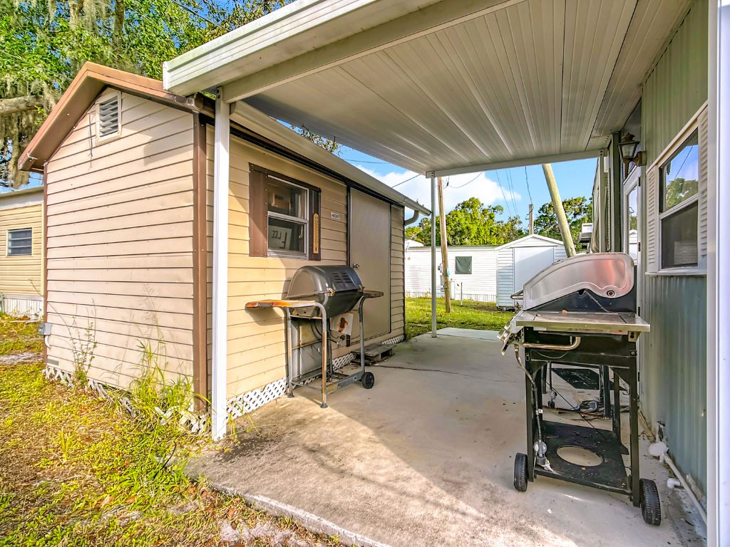1615 Pennsylvania Ct, Frostproof, Florida 33843, 1 Bedroom Bedrooms, ,1 BathroomBathrooms,55-Plus Mobile Home,For Sale,Pennsylvania Ct,4215