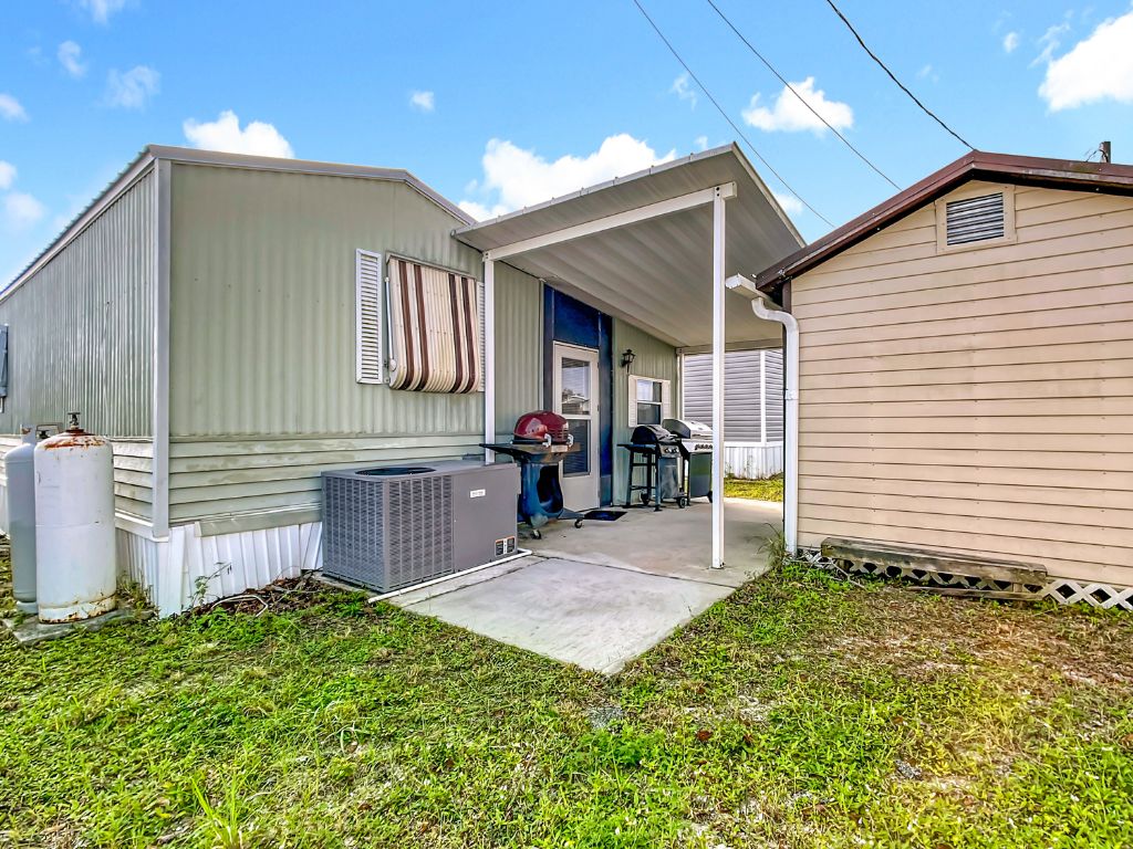 1615 Pennsylvania Ct, Frostproof, Florida 33843, 1 Bedroom Bedrooms, ,1 BathroomBathrooms,55-Plus Mobile Home,For Sale,Pennsylvania Ct,4215
