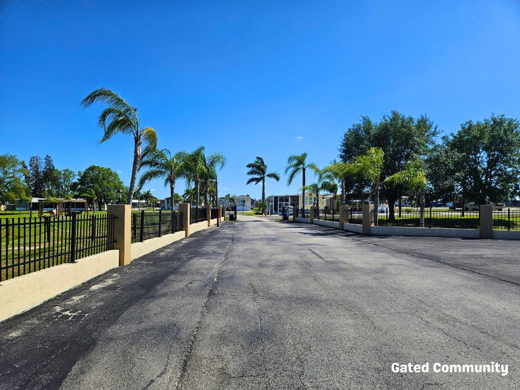 1615 Pennsylvania Ct, Frostproof, Florida 33843, 1 Bedroom Bedrooms, ,1 BathroomBathrooms,55-Plus Mobile Home,For Sale,Pennsylvania Ct,4215