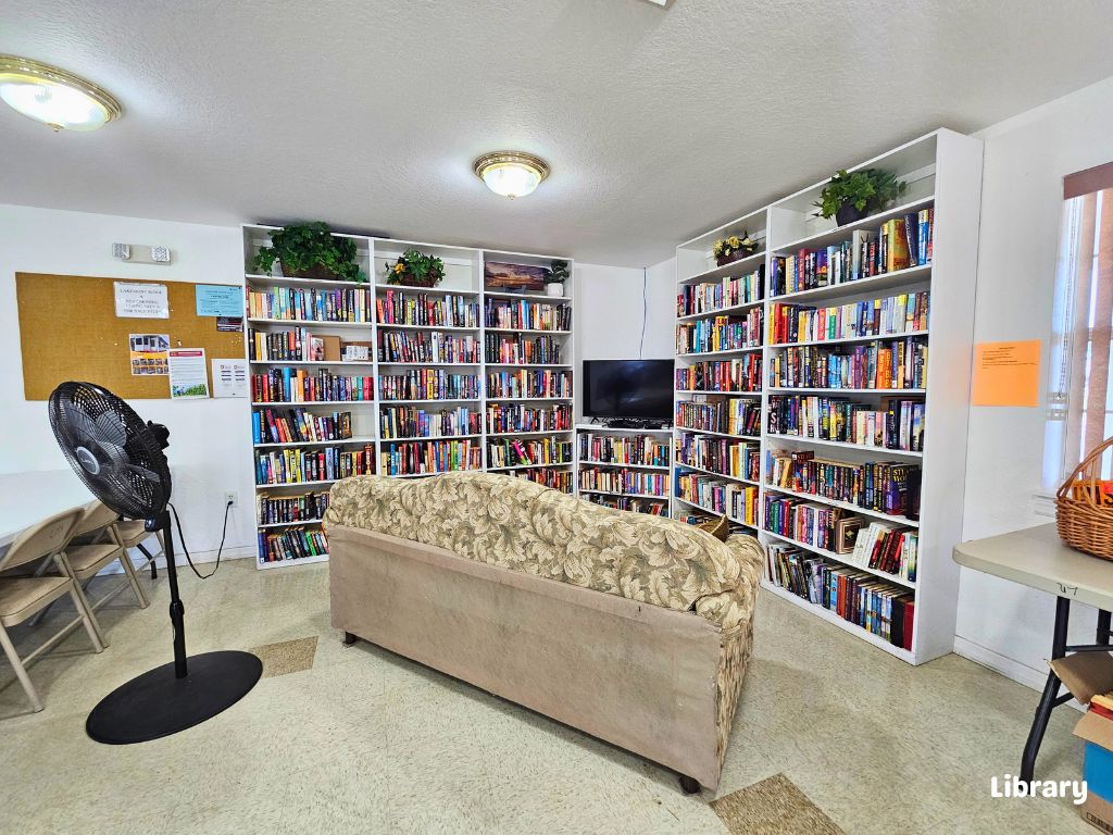 1615 Pennsylvania Ct, Frostproof, Florida 33843, 1 Bedroom Bedrooms, ,1 BathroomBathrooms,55-Plus Mobile Home,For Sale,Pennsylvania Ct,4215