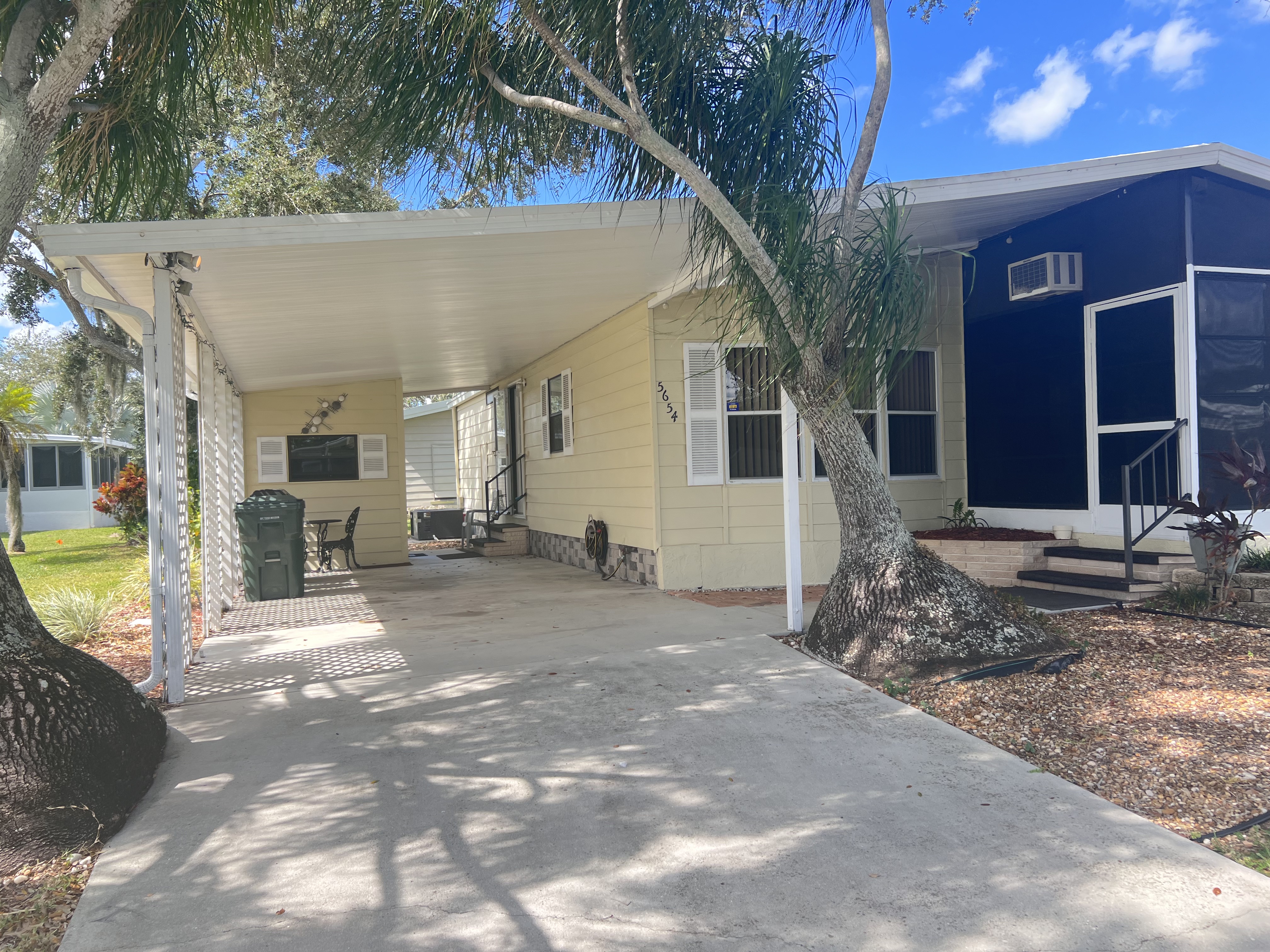 5654 Scarborough Lane, Lot 64, Sarasota, Florida 34241, 2 Bedrooms Bedrooms, ,2 BathroomsBathrooms,55-Plus Mobile Home,For Sale,Scarborough Lane, Lot 64,4216