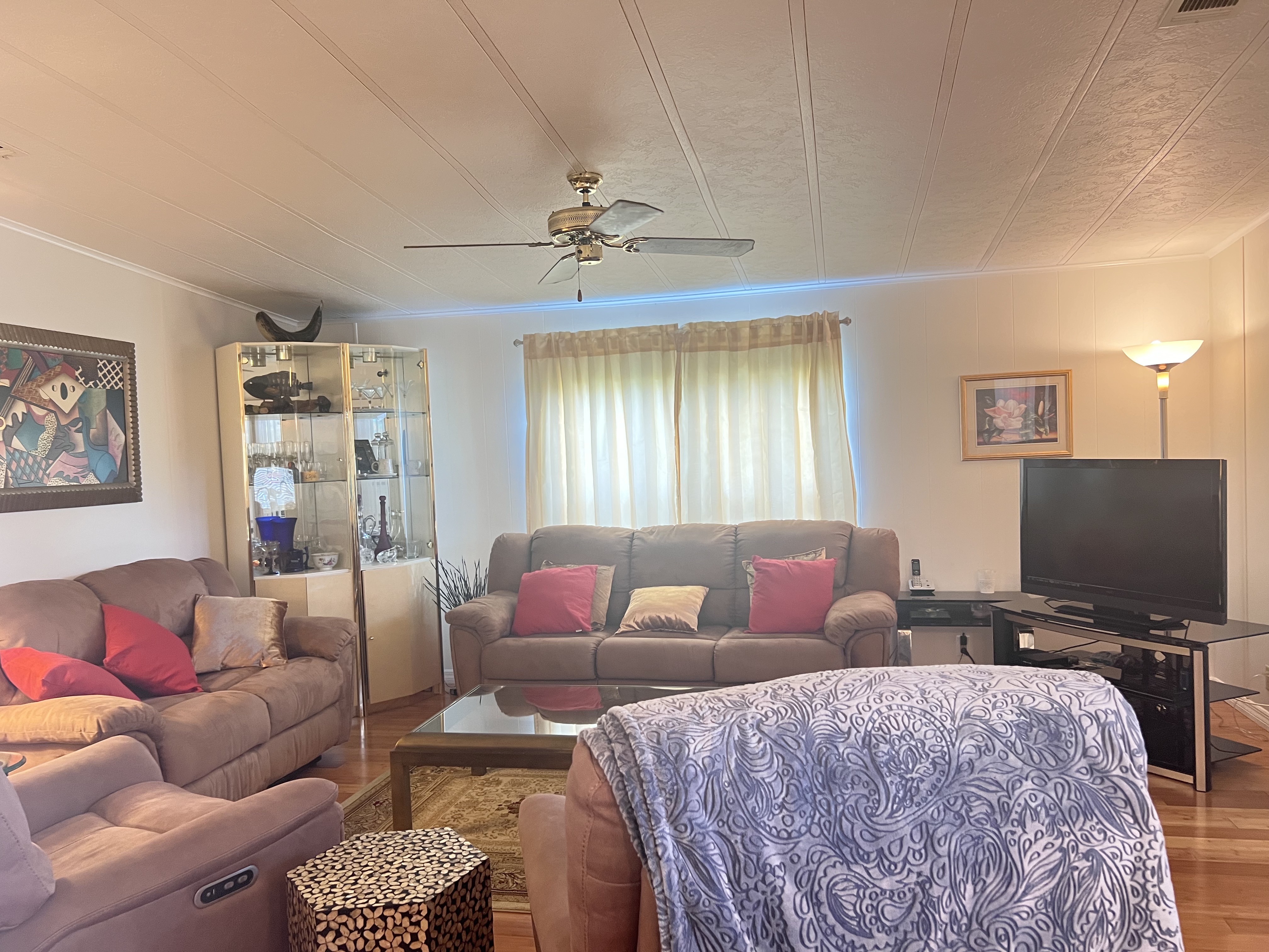 5654 Scarborough Lane, Lot 64, Sarasota, Florida 34241, 2 Bedrooms Bedrooms, ,2 BathroomsBathrooms,55-Plus Mobile Home,For Sale,Scarborough Lane, Lot 64,4216