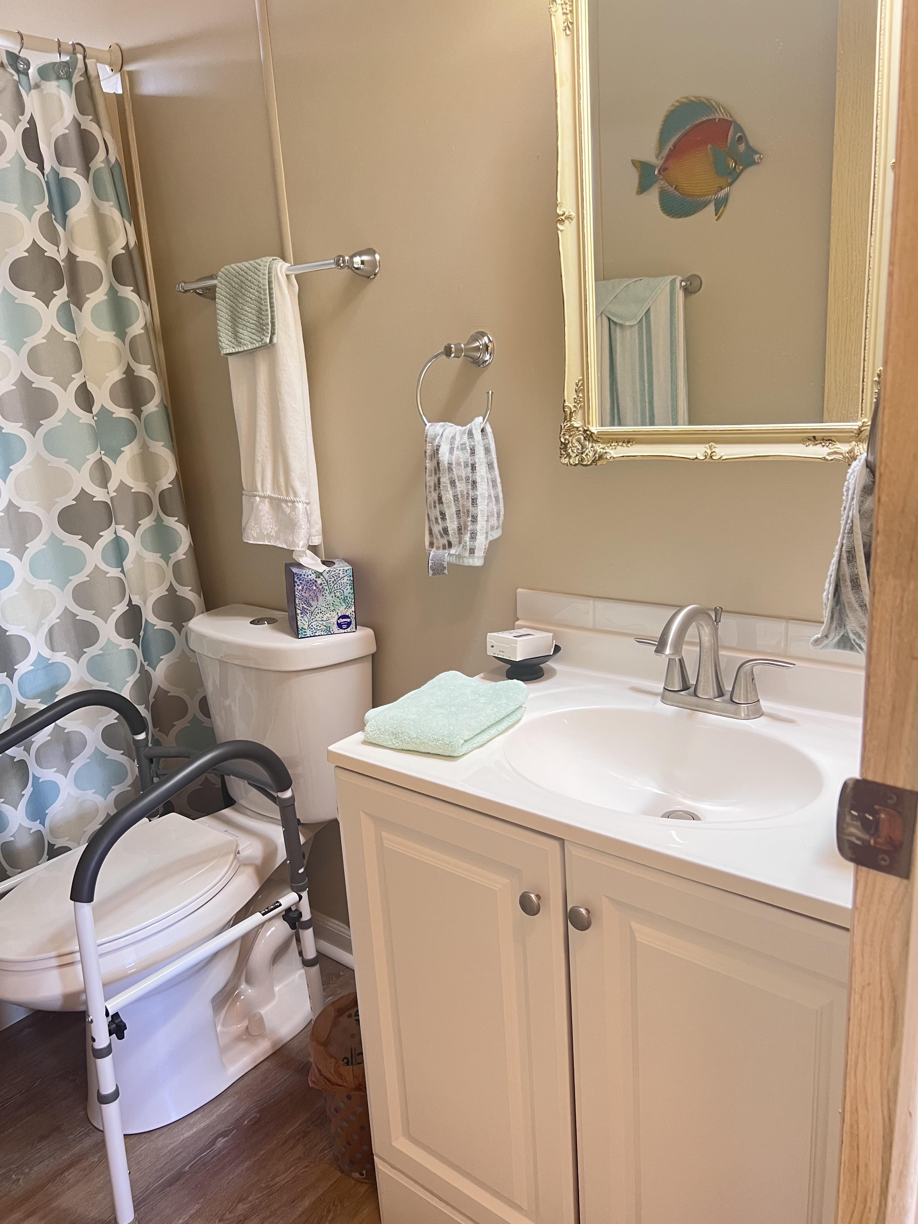 5654 Scarborough Lane, Lot 64, Sarasota, Florida 34241, 2 Bedrooms Bedrooms, ,2 BathroomsBathrooms,55-Plus Mobile Home,For Sale,Scarborough Lane, Lot 64,4216