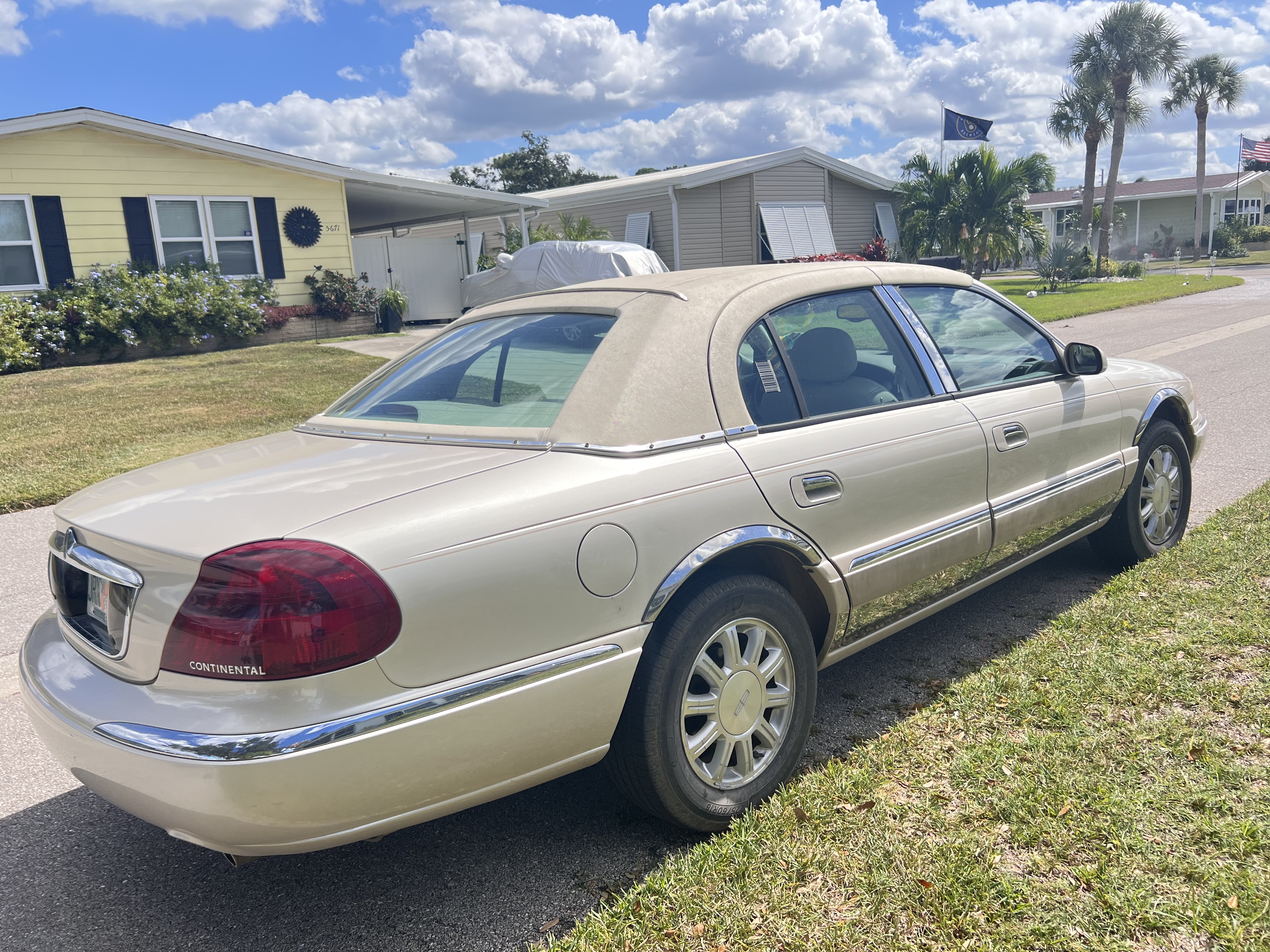 5654 Scarborough Lane, Lot 64, Sarasota, Florida 34241, 2 Bedrooms Bedrooms, ,2 BathroomsBathrooms,55-Plus Mobile Home,For Sale,Scarborough Lane, Lot 64,4216