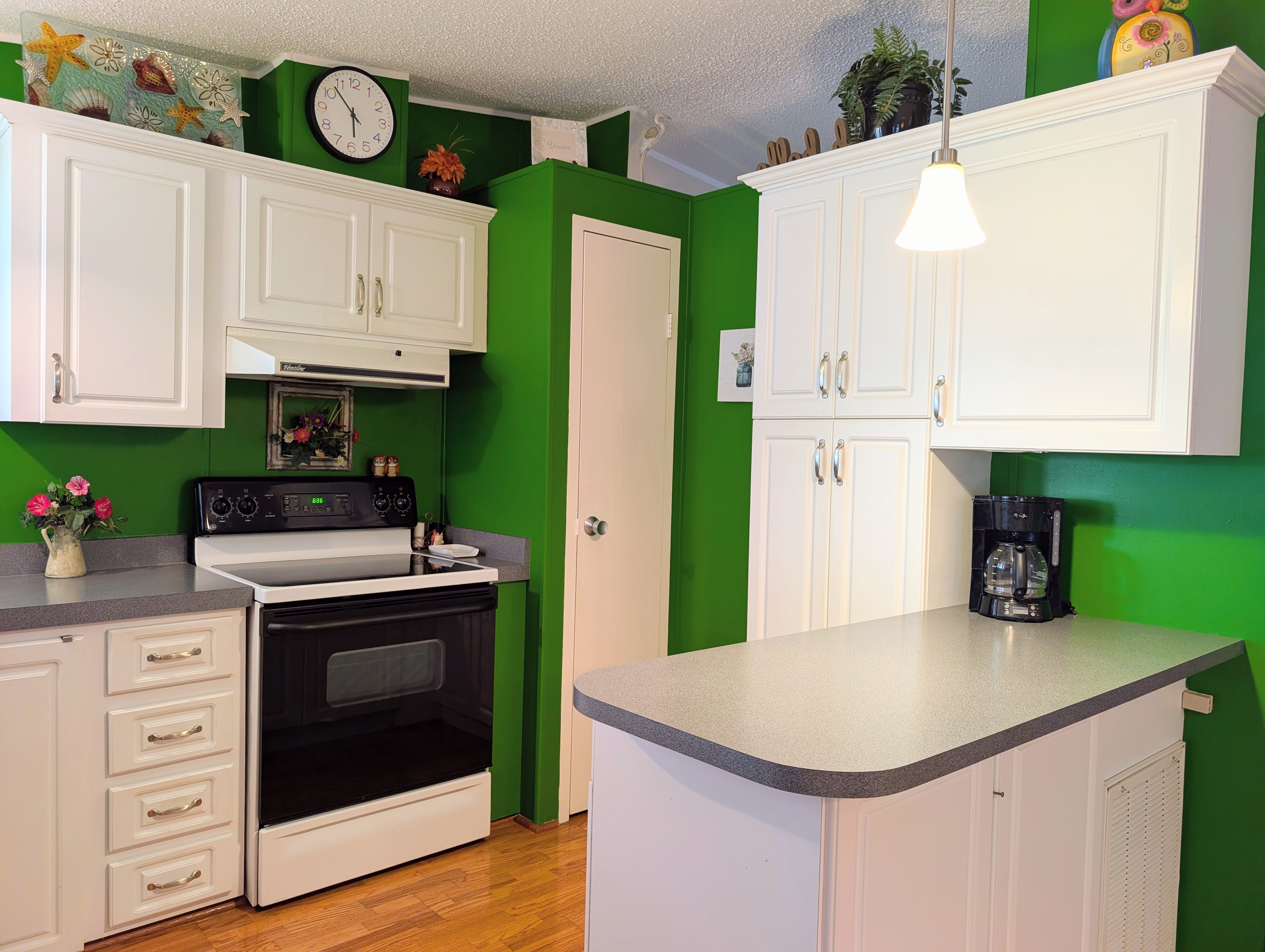 105 Jacaranda Way, Parrish, Florida 34219, 2 Bedrooms Bedrooms, ,2 BathroomsBathrooms,55-Plus Mobile Home,For Sale,Jacaranda Way,4217