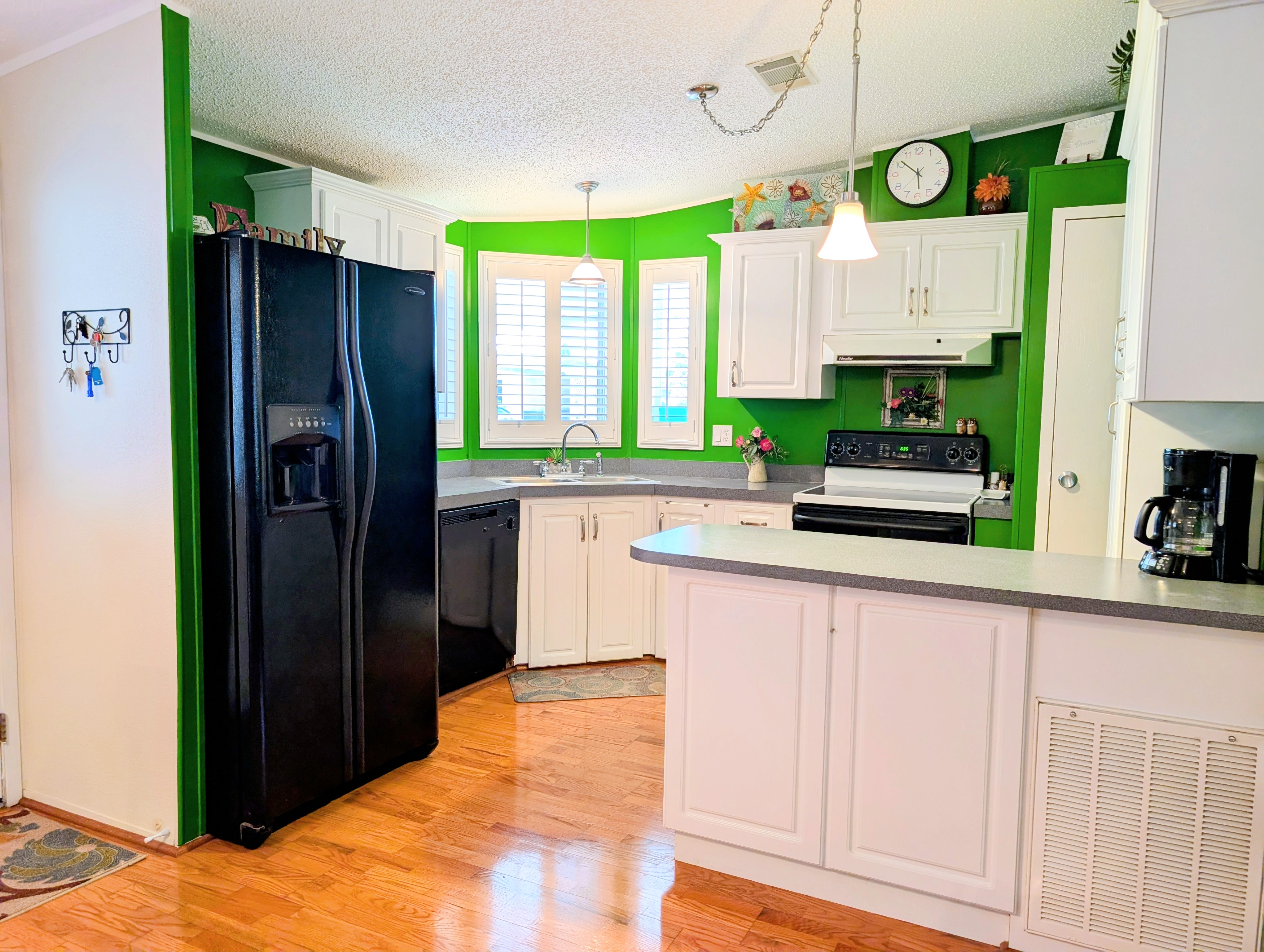 105 Jacaranda Way, Parrish, Florida 34219, 2 Bedrooms Bedrooms, ,2 BathroomsBathrooms,55-Plus Mobile Home,For Sale,Jacaranda Way,4217