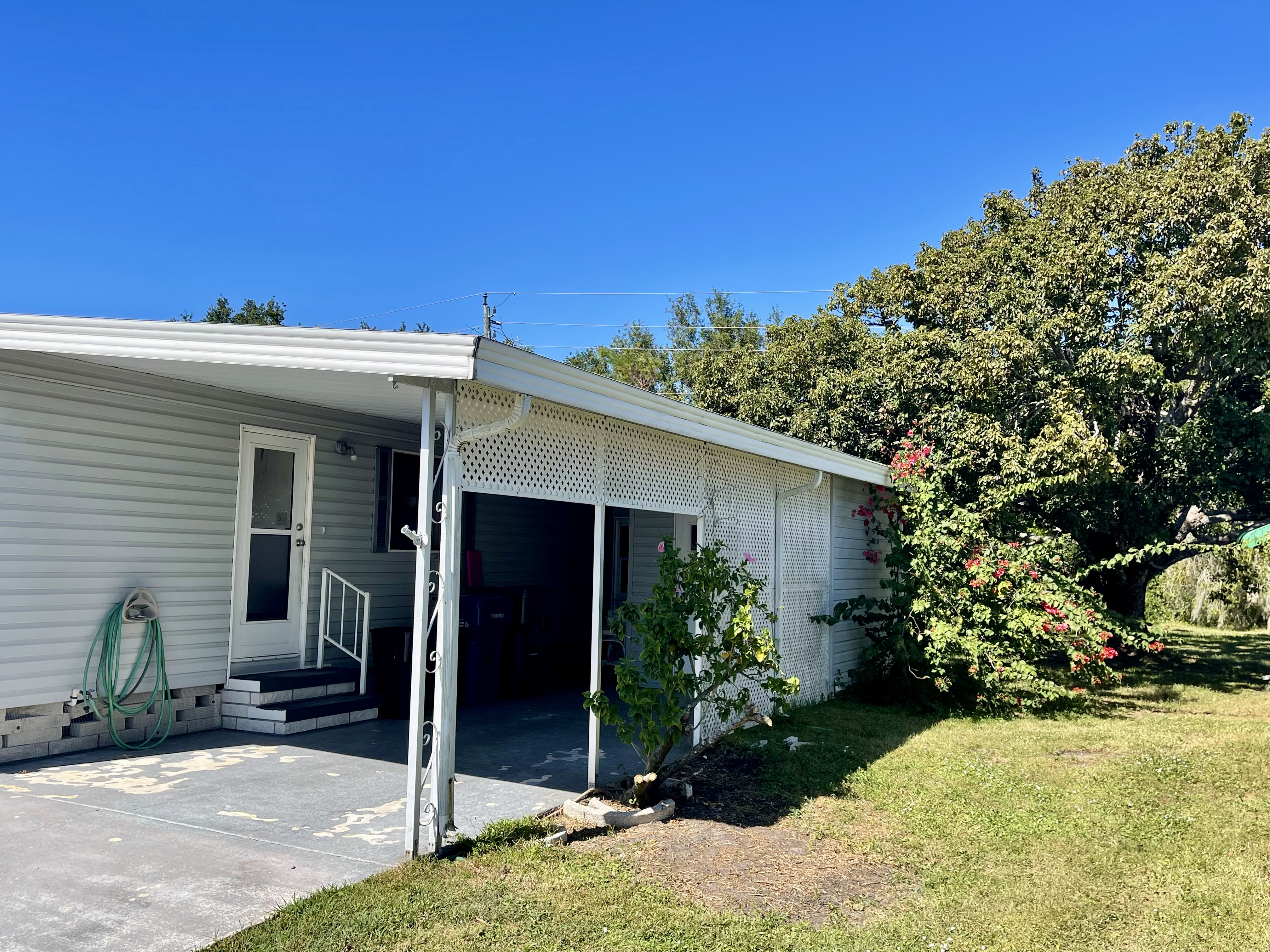 7424 Kings Drive, Ellenton, Florida 34222, 2 Bedrooms Bedrooms, ,2 BathroomsBathrooms,55-Plus Mobile Home,For Sale,Kings Drive,4218