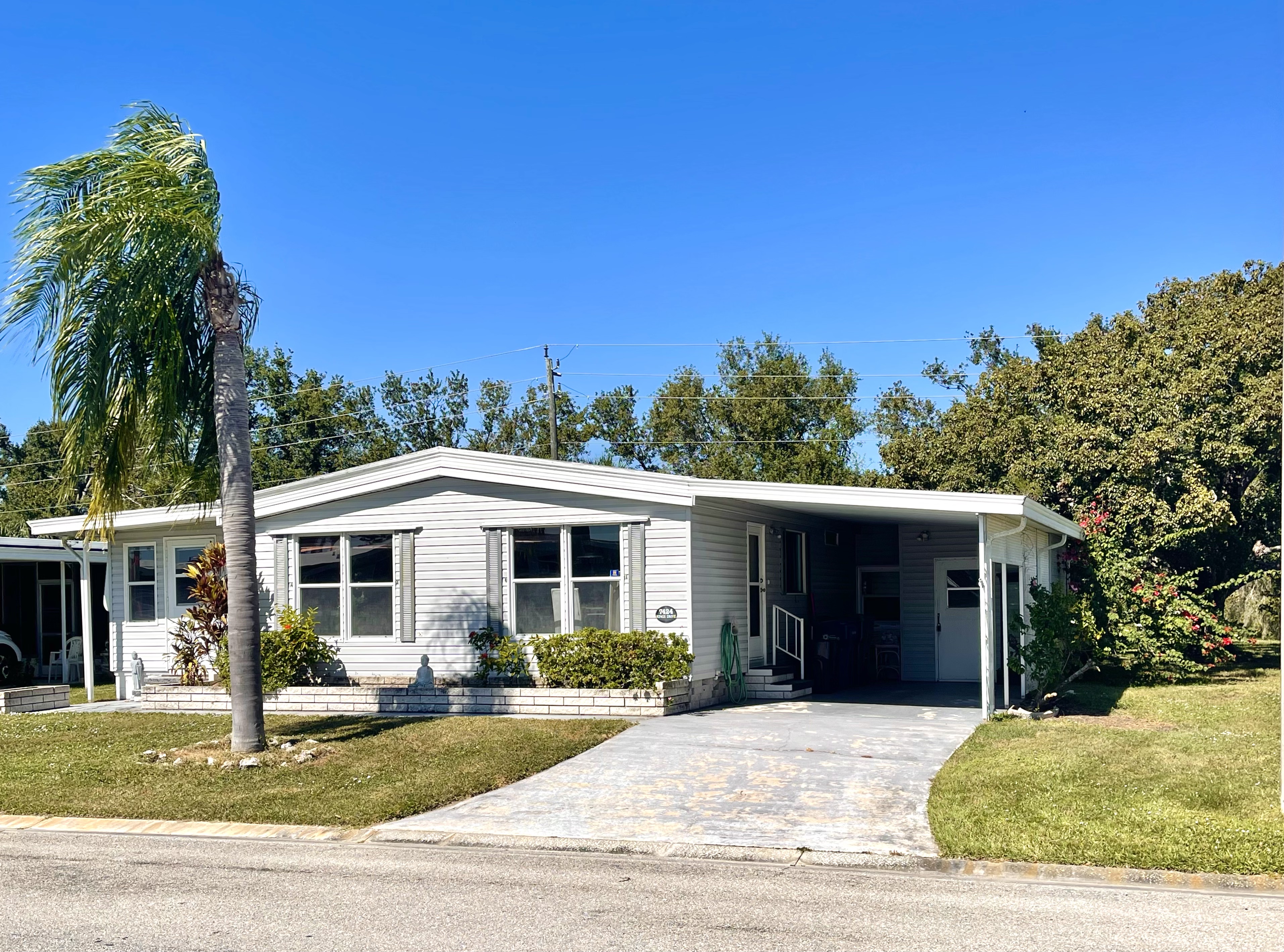 7424 Kings Drive, Ellenton, Florida 34222, 2 Bedrooms Bedrooms, ,2 BathroomsBathrooms,55-Plus Mobile Home,For Sale,Kings Drive,4218