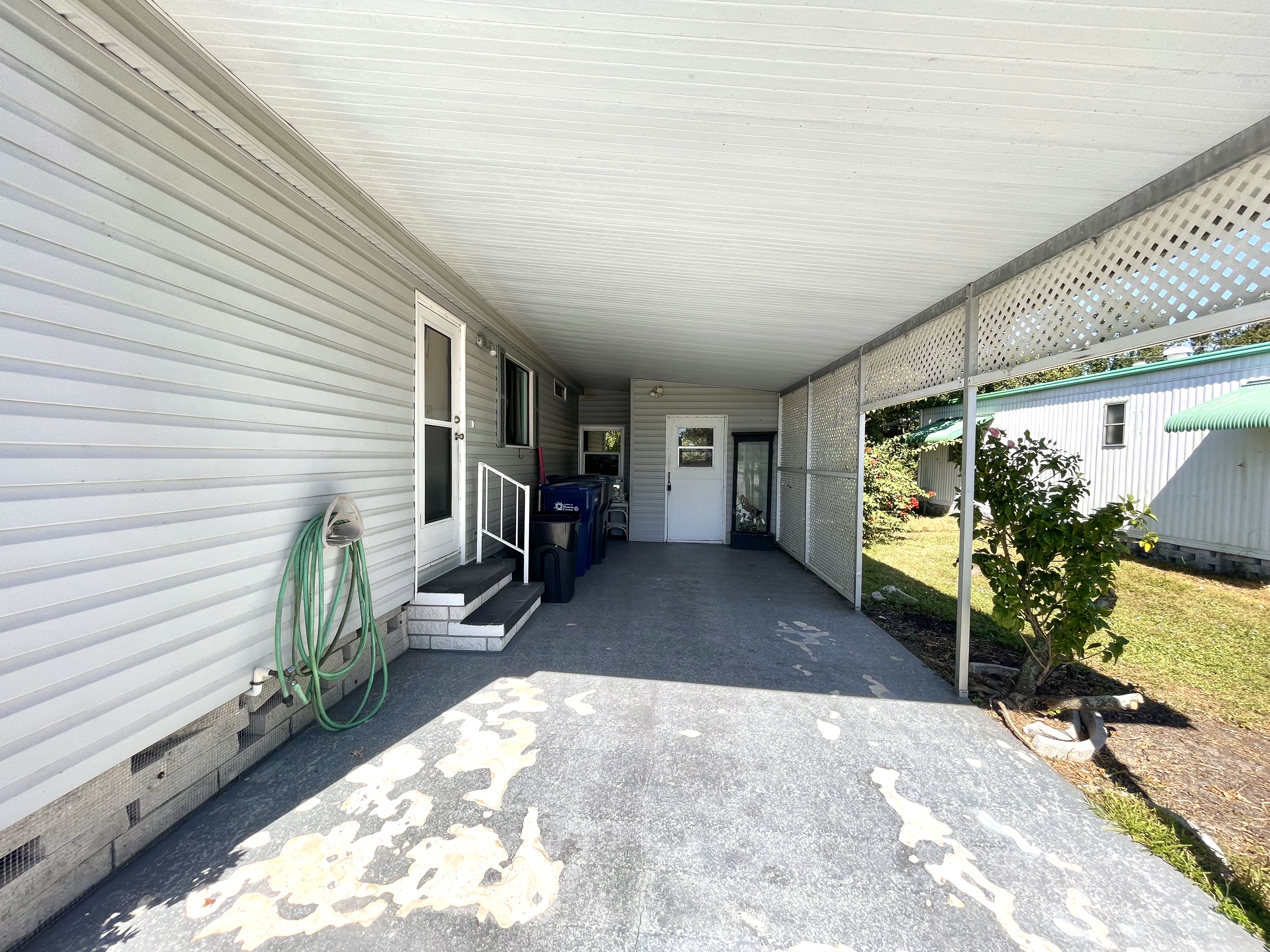 7424 Kings Drive, Ellenton, Florida 34222, 2 Bedrooms Bedrooms, ,2 BathroomsBathrooms,55-Plus Mobile Home,For Sale,Kings Drive,4218