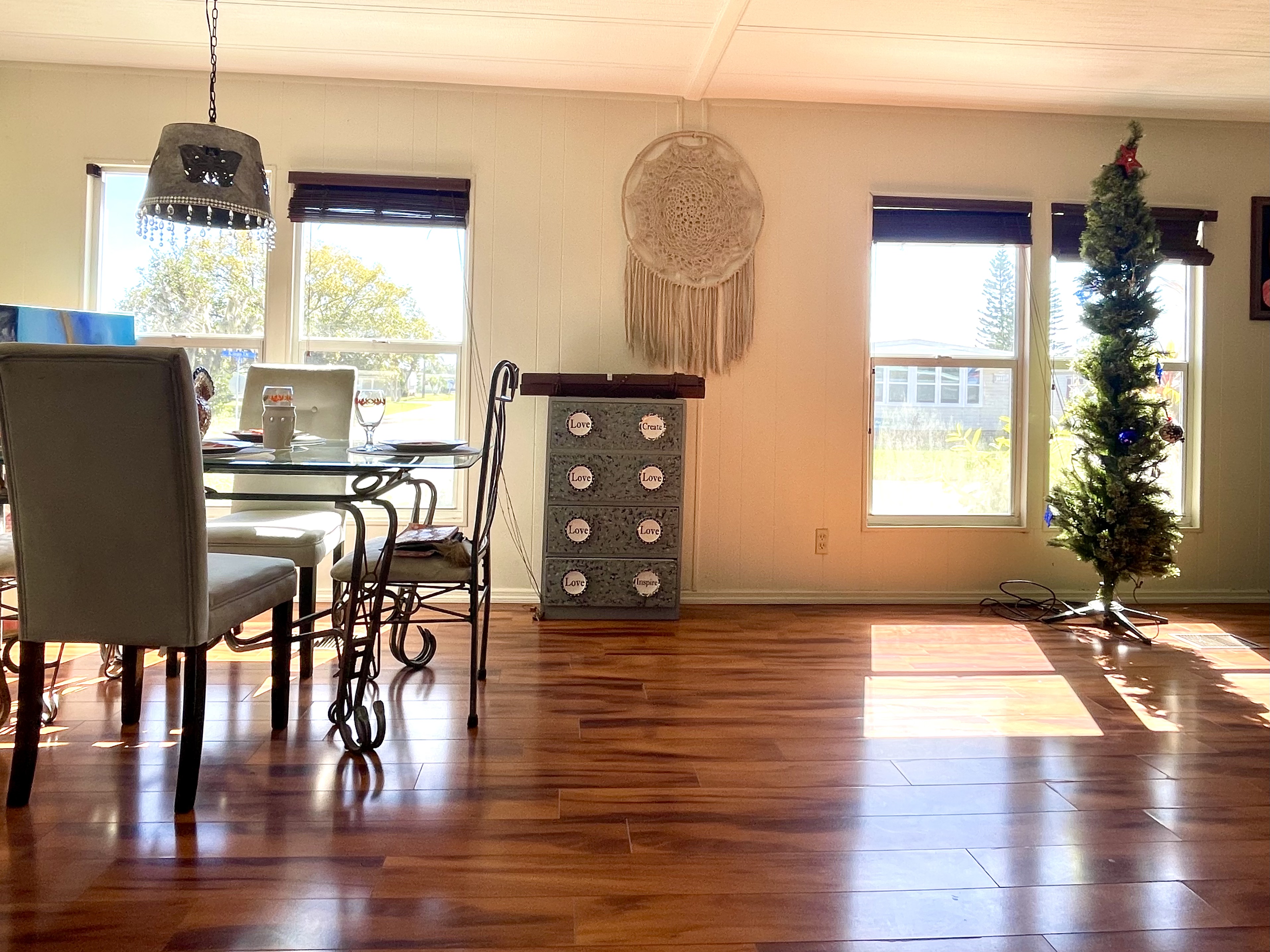 7424 Kings Drive, Ellenton, Florida 34222, 2 Bedrooms Bedrooms, ,2 BathroomsBathrooms,55-Plus Mobile Home,For Sale,Kings Drive,4218