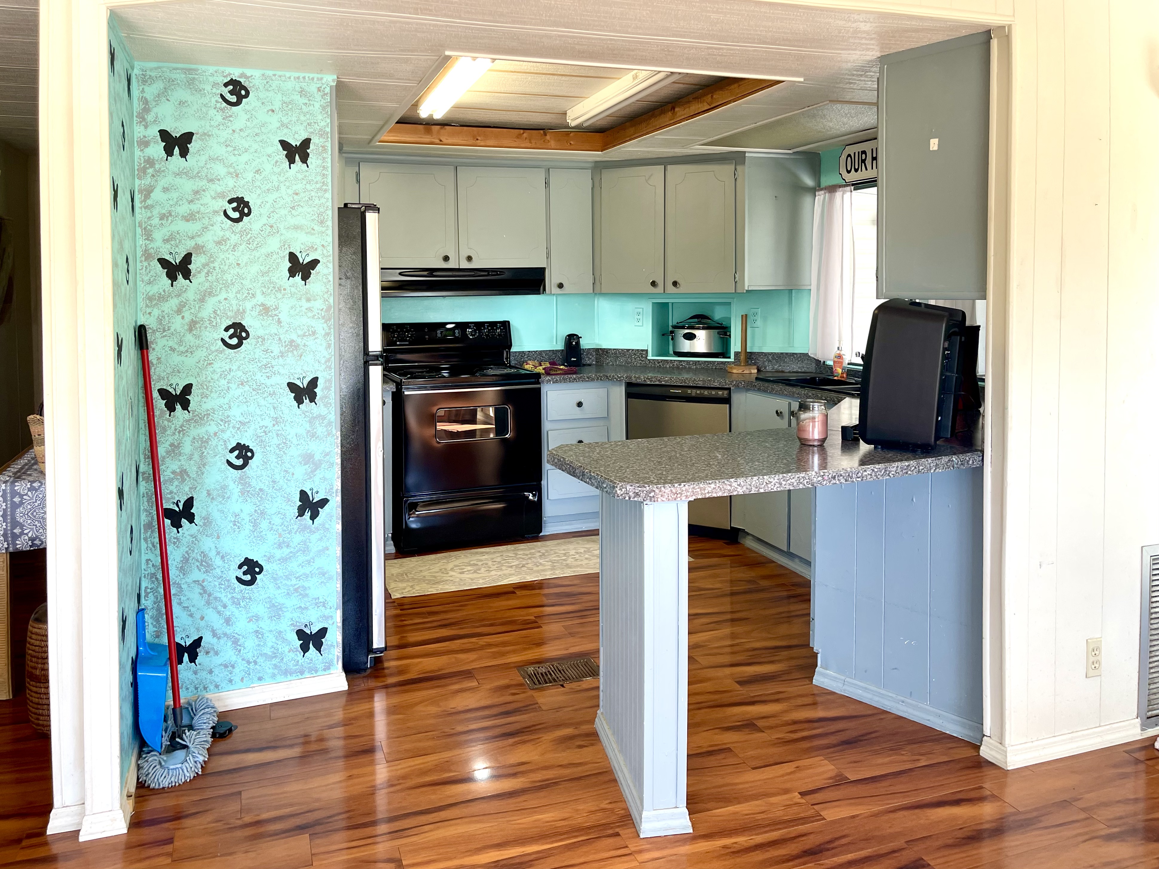 7424 Kings Drive, Ellenton, Florida 34222, 2 Bedrooms Bedrooms, ,2 BathroomsBathrooms,55-Plus Mobile Home,For Sale,Kings Drive,4218