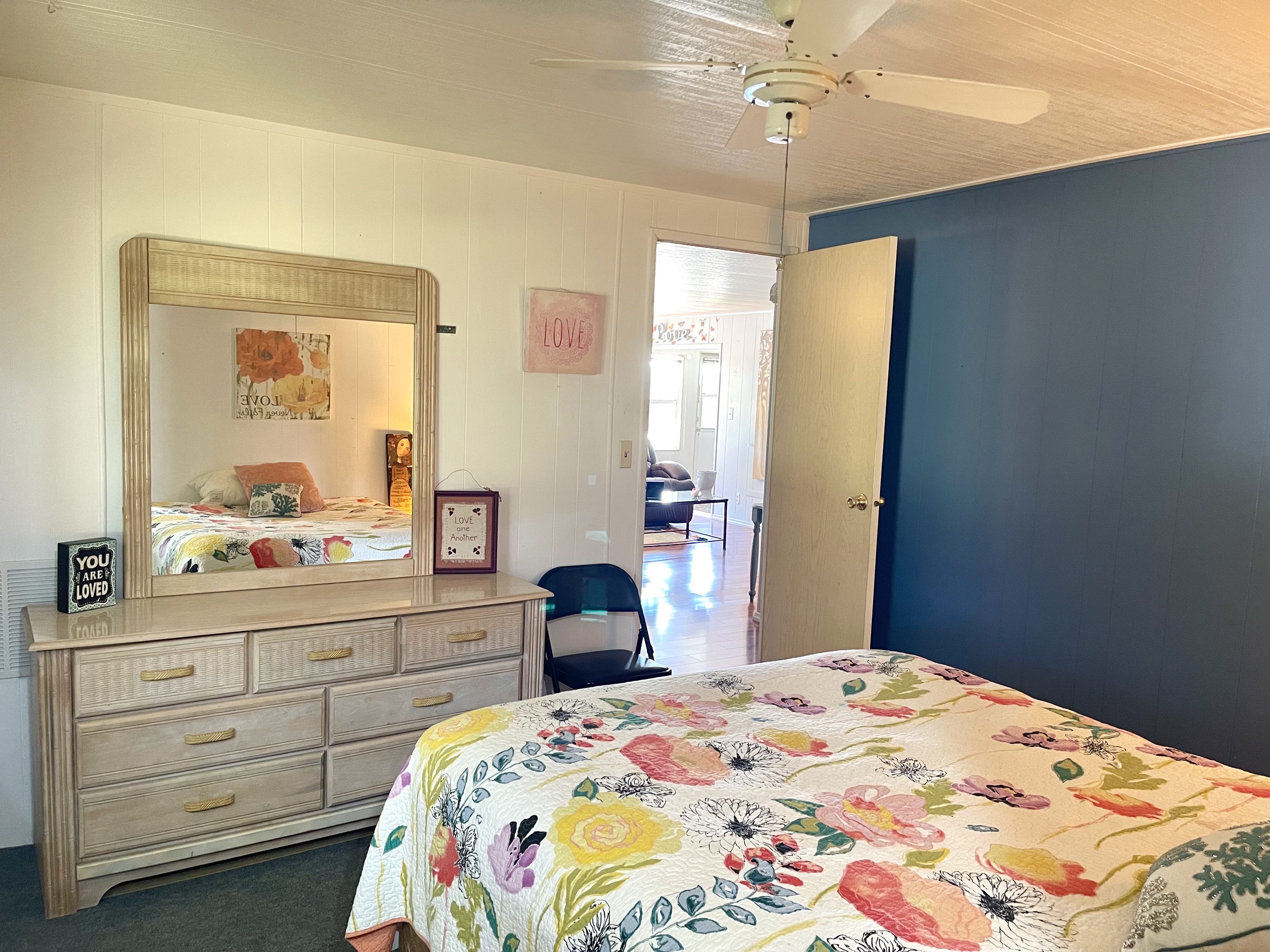 7424 Kings Drive, Ellenton, Florida 34222, 2 Bedrooms Bedrooms, ,2 BathroomsBathrooms,55-Plus Mobile Home,For Sale,Kings Drive,4218