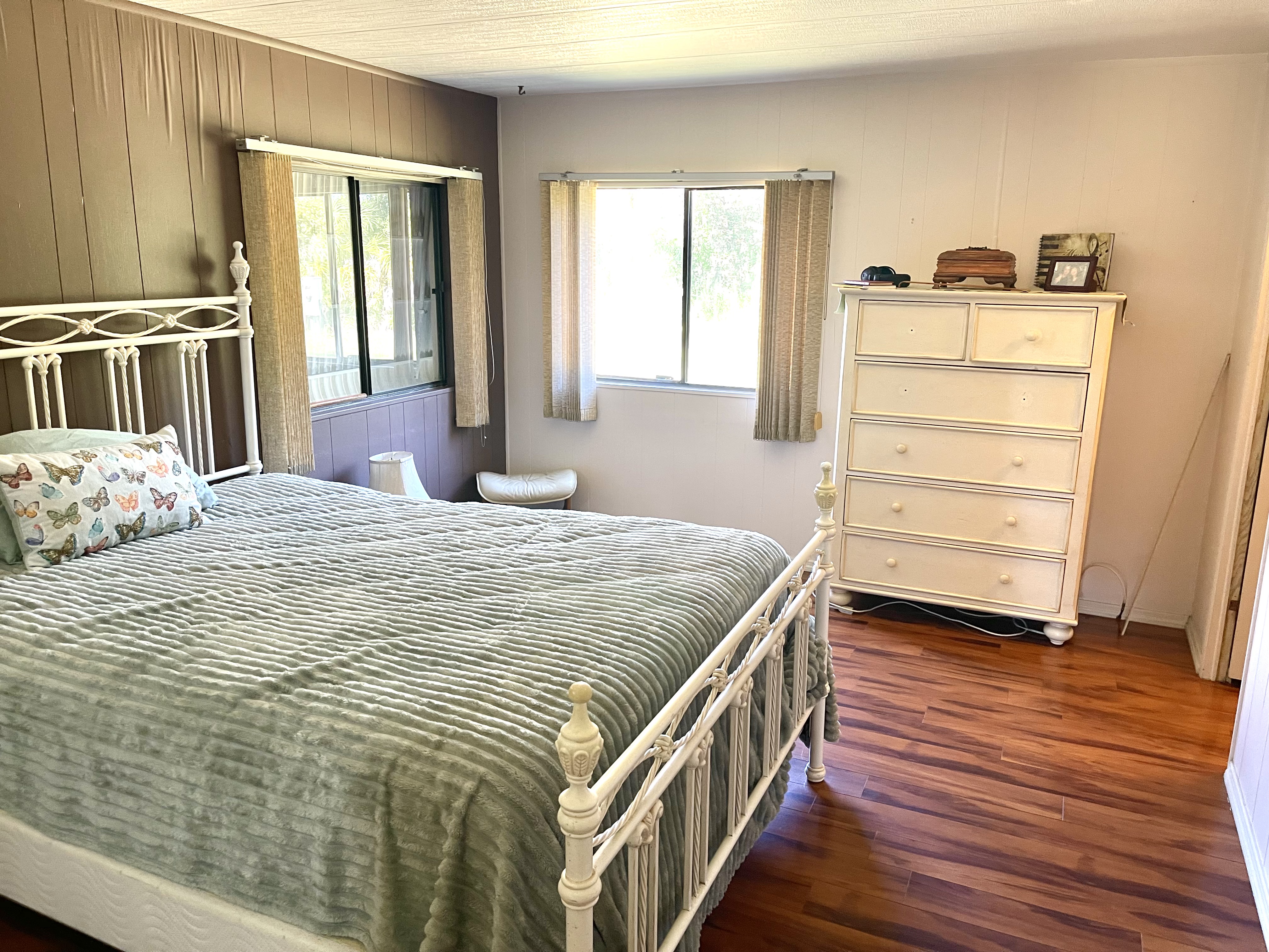 7424 Kings Drive, Ellenton, Florida 34222, 2 Bedrooms Bedrooms, ,2 BathroomsBathrooms,55-Plus Mobile Home,For Sale,Kings Drive,4218