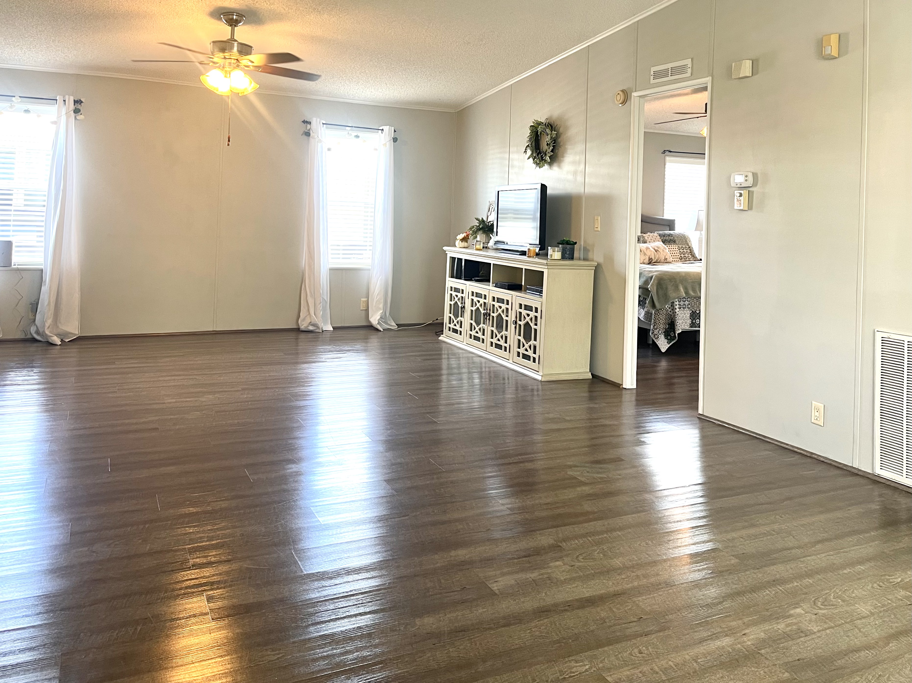 8704 27th Avenue East, Palmetto, Florida 34221, 3 Bedrooms Bedrooms, ,2 BathroomsBathrooms,55-Plus Mobile Home,For Sale,27th Avenue East,4219