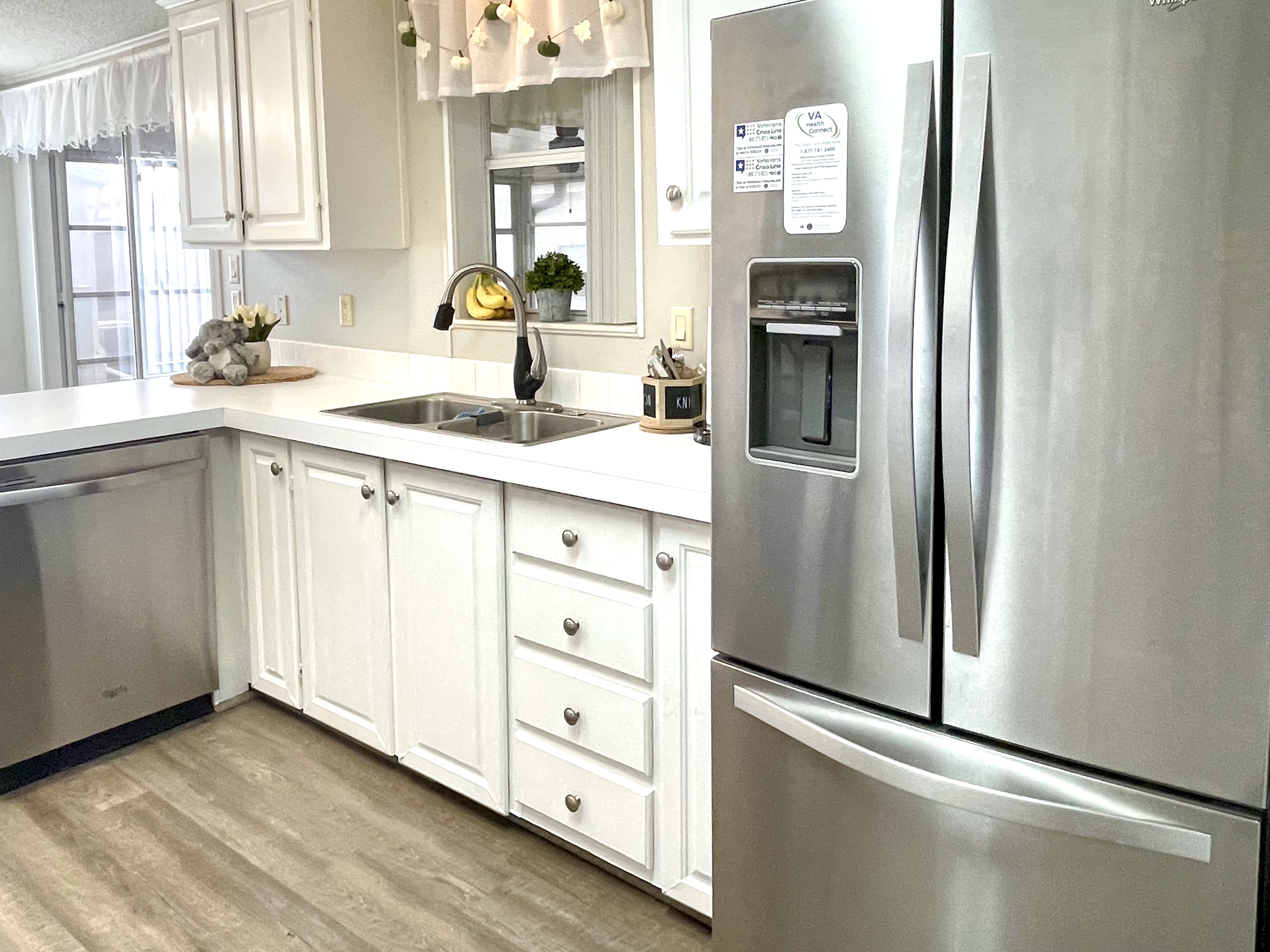 8704 27th Avenue East, Palmetto, Florida 34221, 3 Bedrooms Bedrooms, ,2 BathroomsBathrooms,55-Plus Mobile Home,For Sale,27th Avenue East,4219