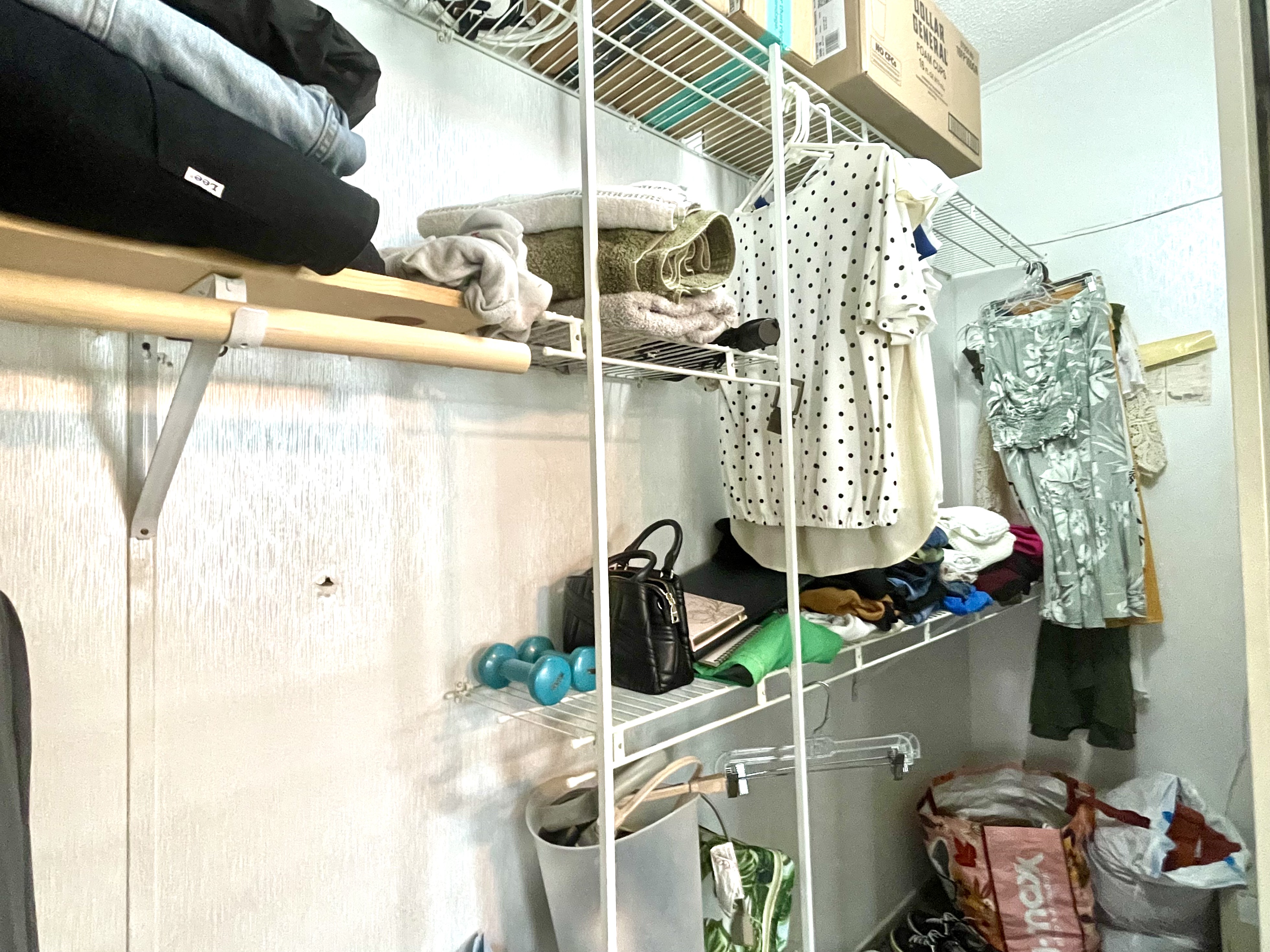 8704 27th Avenue East, Palmetto, Florida 34221, 3 Bedrooms Bedrooms, ,2 BathroomsBathrooms,55-Plus Mobile Home,For Sale,27th Avenue East,4219