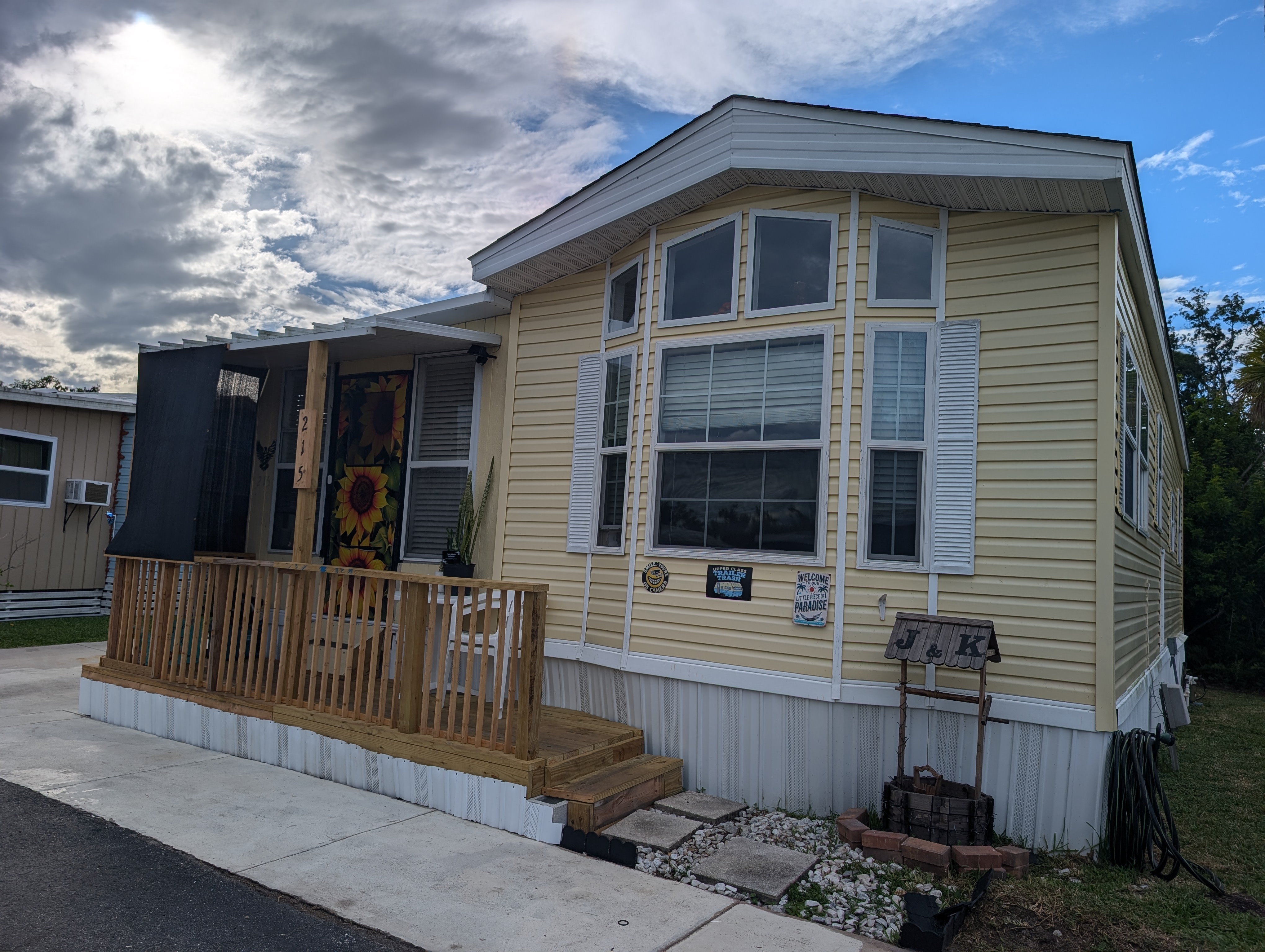 215 White Squirrel Circle, Ruskin, Florida 33570, 2 Bedrooms Bedrooms, ,1 BathroomBathrooms,All - Age Mobile Home,For Sale,White Squirrel Circle,4226