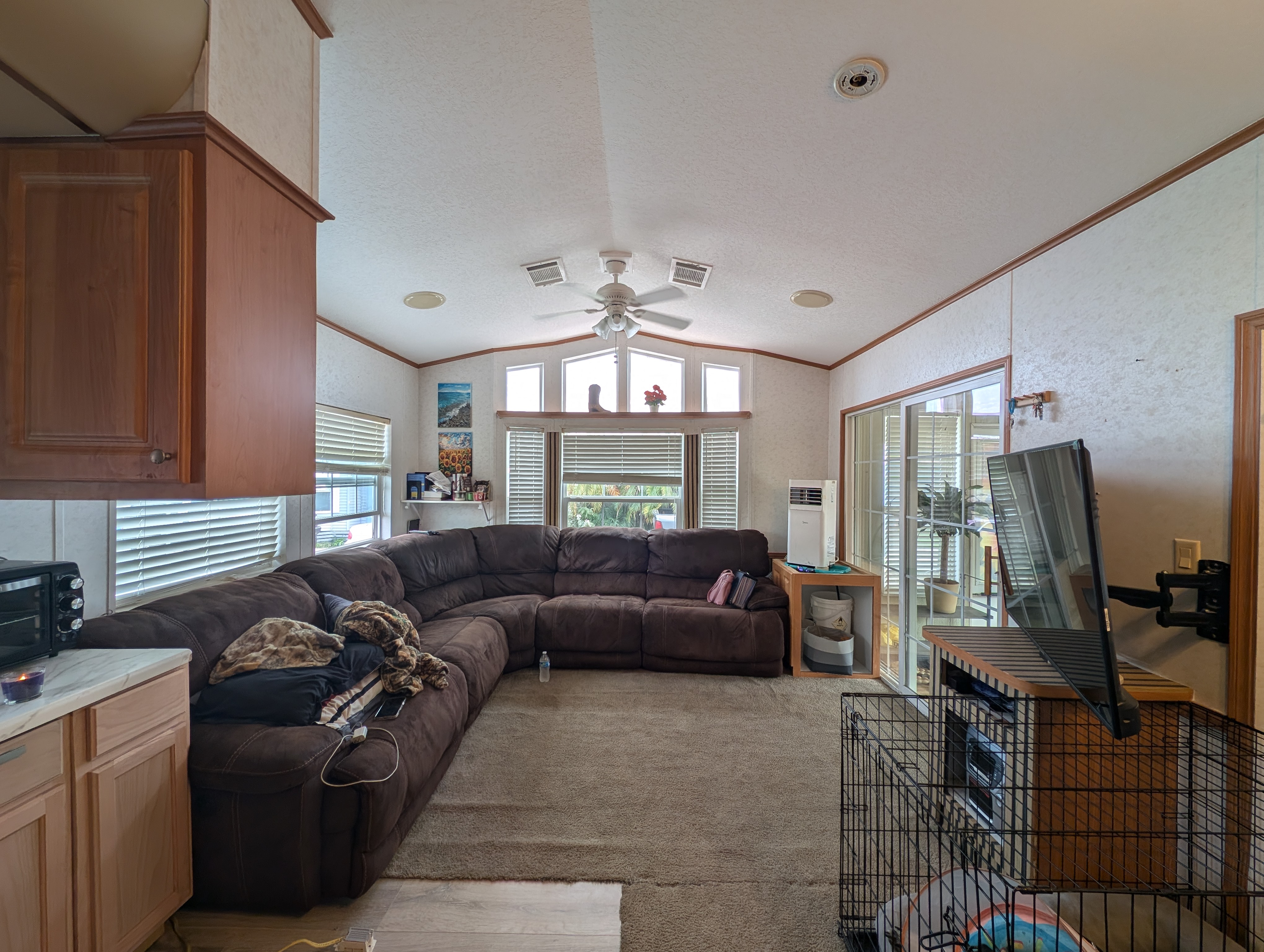 215 White Squirrel Circle, Ruskin, Florida 33570, 2 Bedrooms Bedrooms, ,1 BathroomBathrooms,All - Age Mobile Home,For Sale,White Squirrel Circle,4226