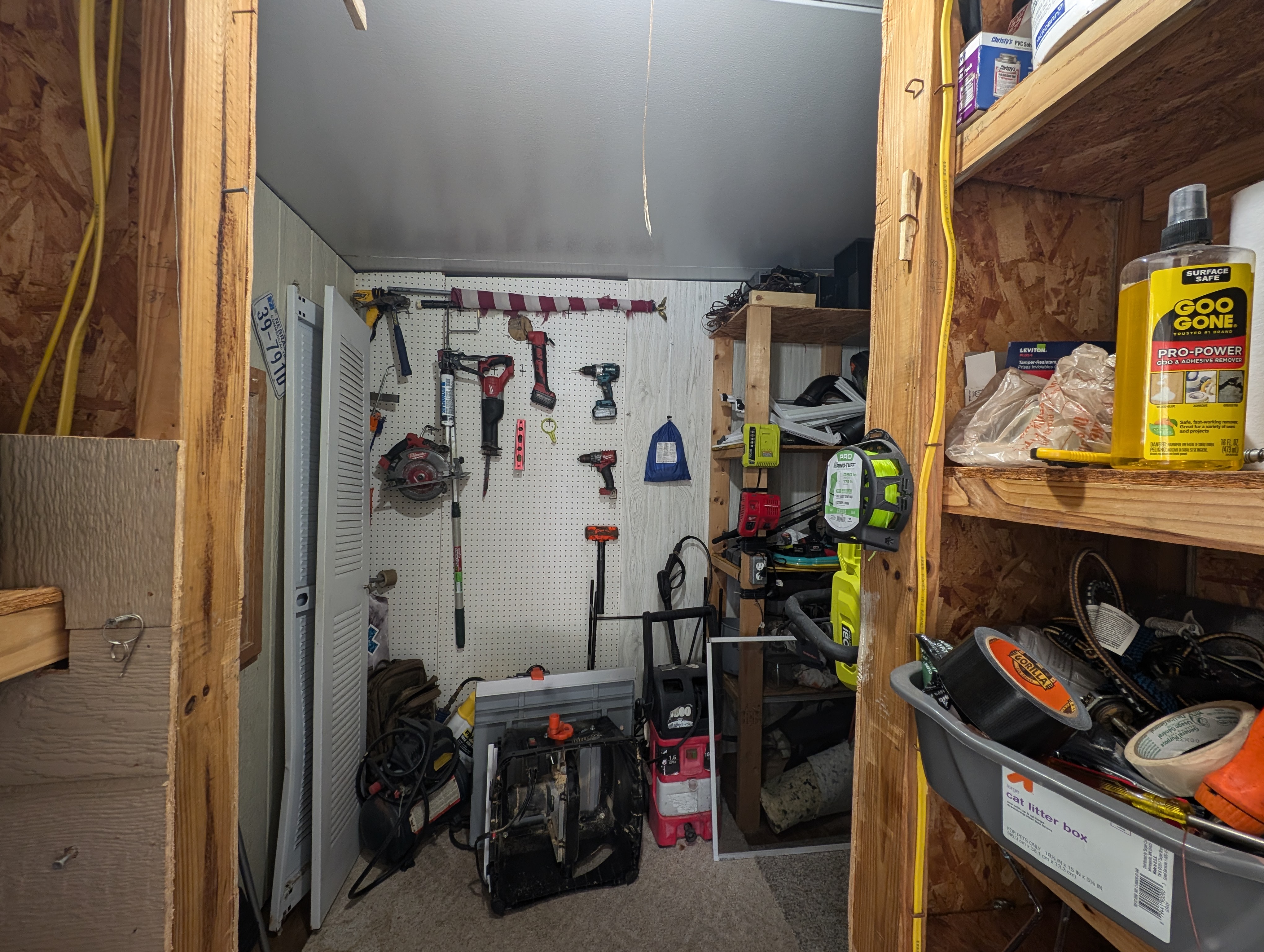 215 White Squirrel Circle, Ruskin, Florida 33570, 2 Bedrooms Bedrooms, ,1 BathroomBathrooms,All - Age Mobile Home,For Sale,White Squirrel Circle,4226