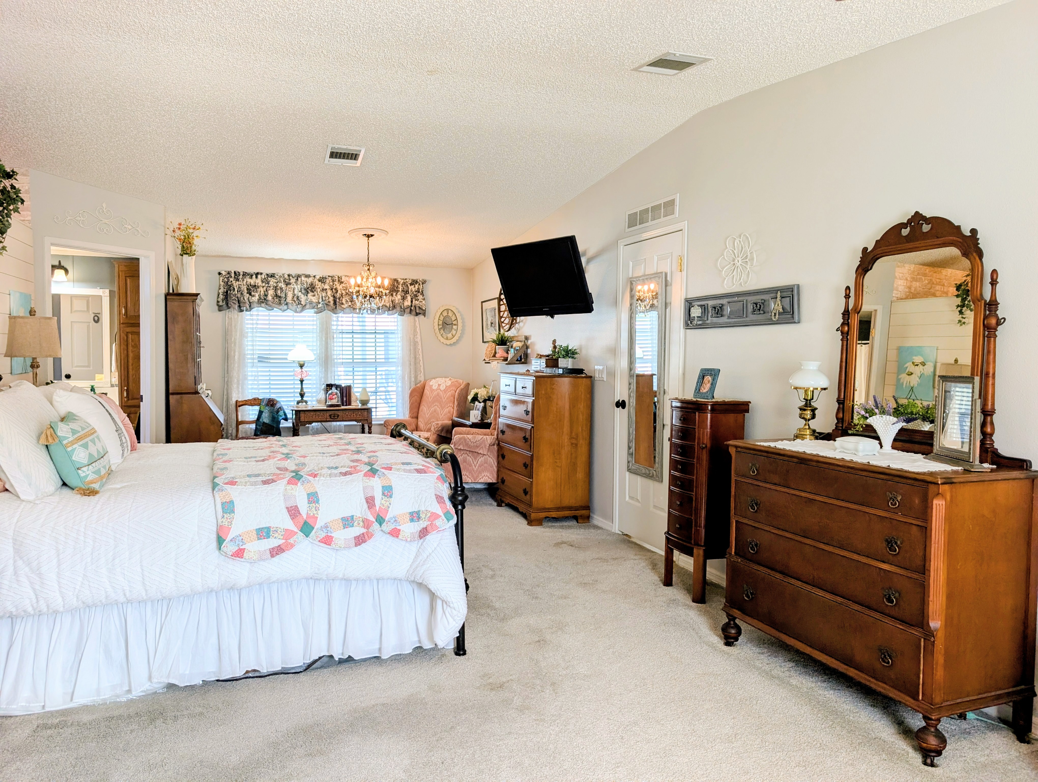 108 Tiger Lilly Drive, Parrish, Florida 34219, 2 Bedrooms Bedrooms, ,3 BathroomsBathrooms,55-Plus Mobile Home,For Sale,Tiger Lilly Drive,4228