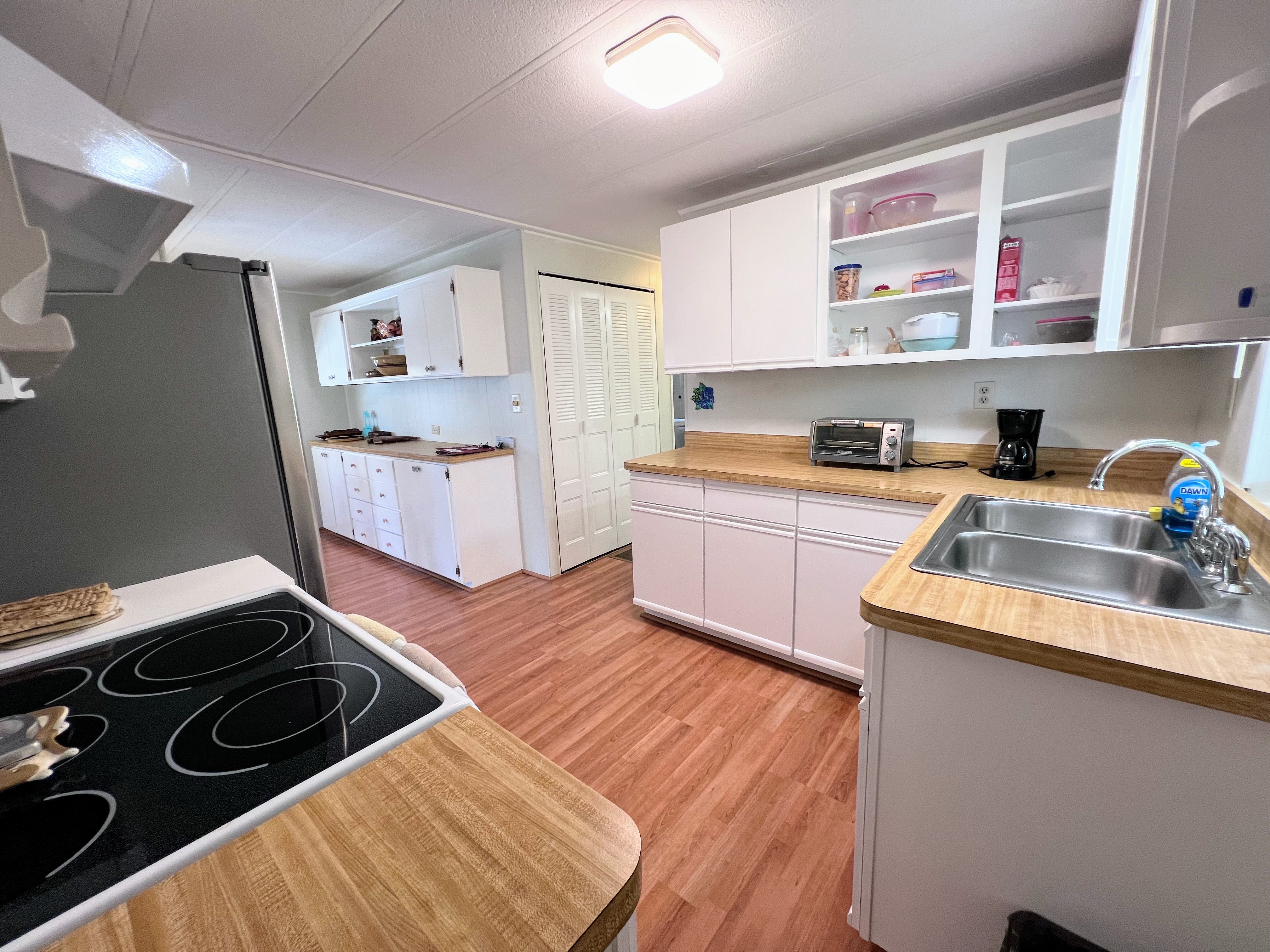 28 Deer Lane, Englewood, Florida 34223, 2 Bedrooms Bedrooms, ,2 BathroomsBathrooms,55-Plus Mobile Home,For Sale,Deer Lane,4232