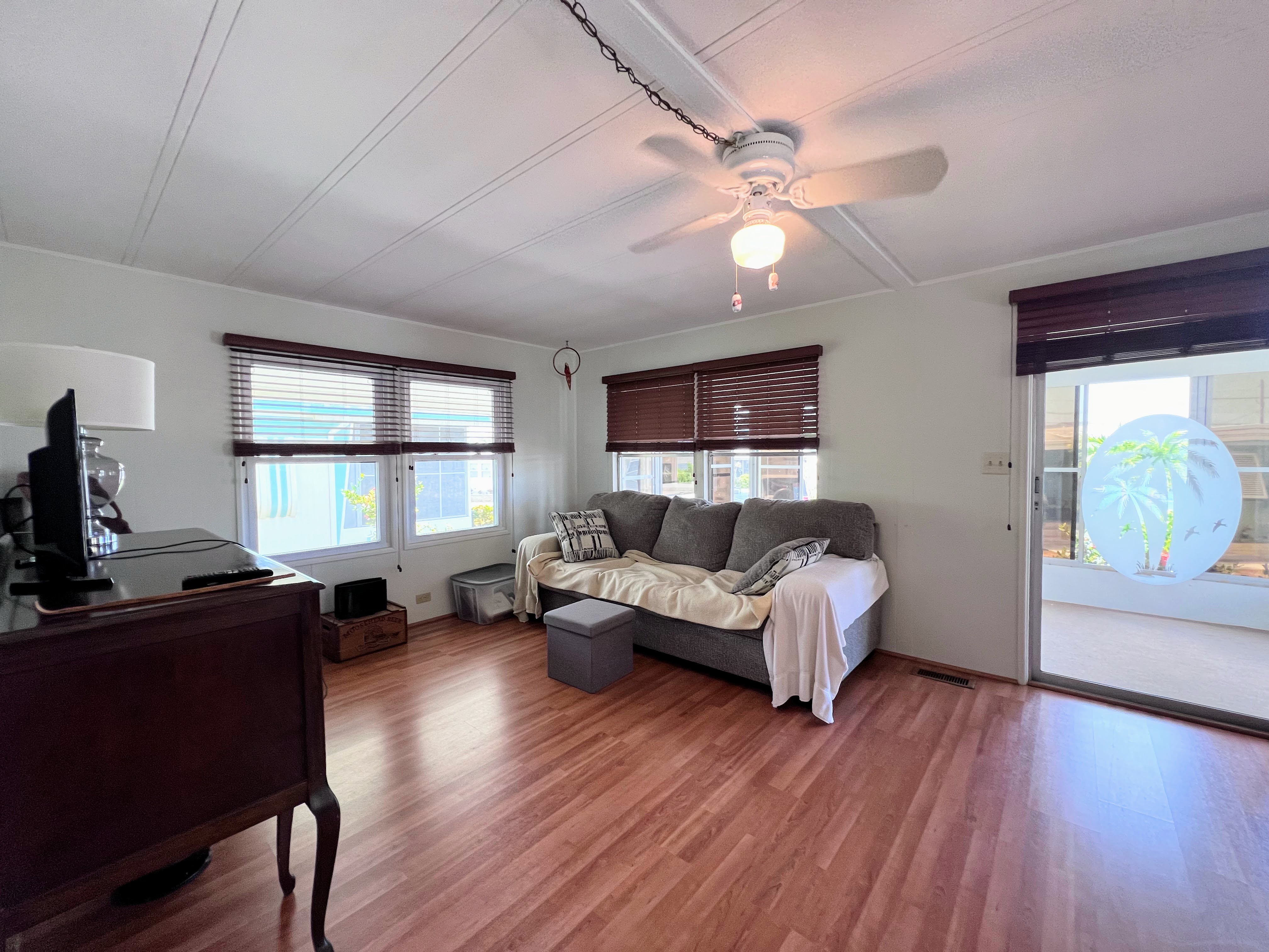 28 Deer Lane, Englewood, Florida 34223, 2 Bedrooms Bedrooms, ,2 BathroomsBathrooms,55-Plus Mobile Home,For Sale,Deer Lane,4232