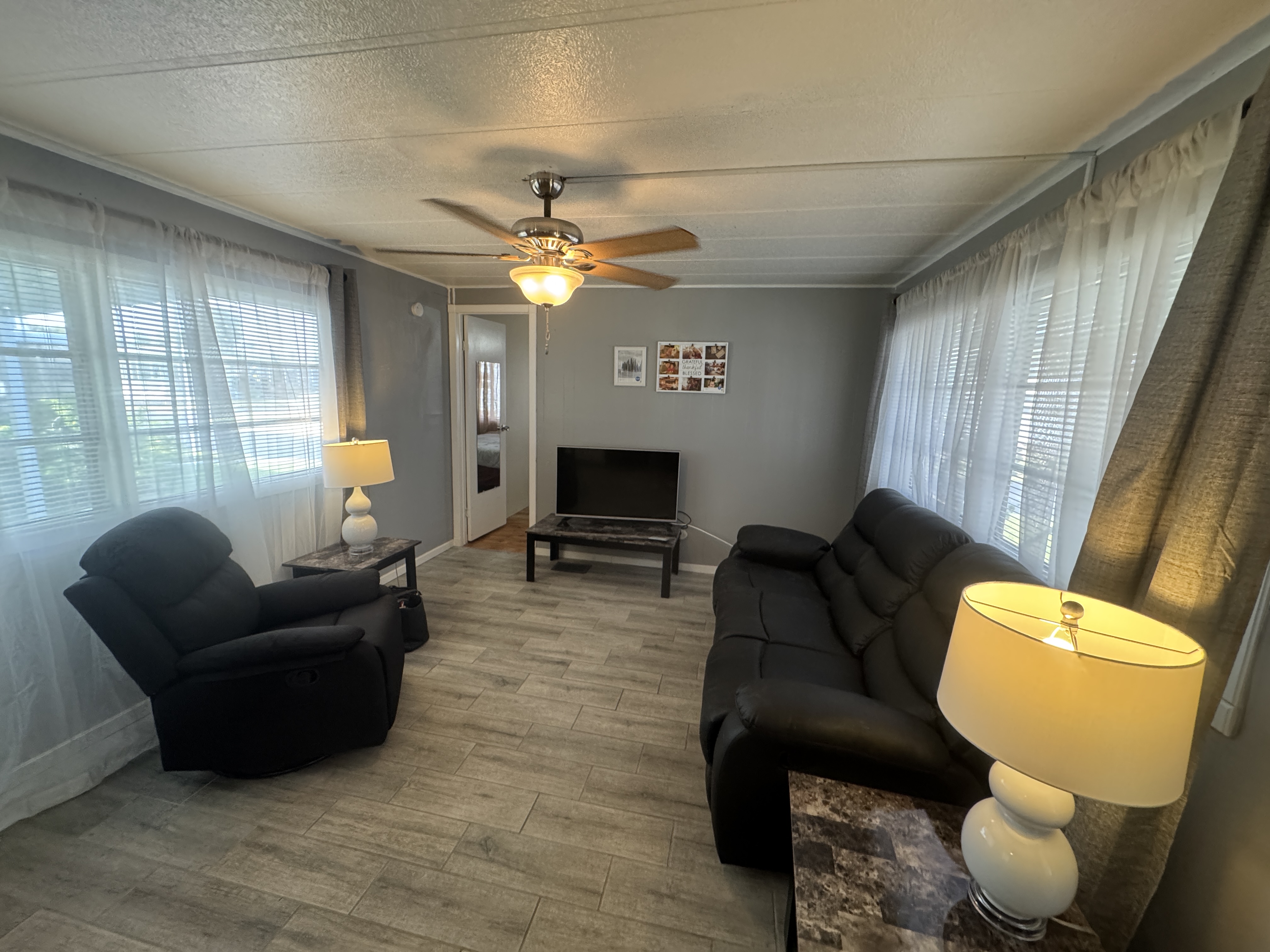 751 10th St E, Lot 139, Palmetto, Florida 34221, 2 Bedrooms Bedrooms, ,2 BathroomsBathrooms,55-Plus Mobile Home,For Sale,10th St E, Lot 139,4233