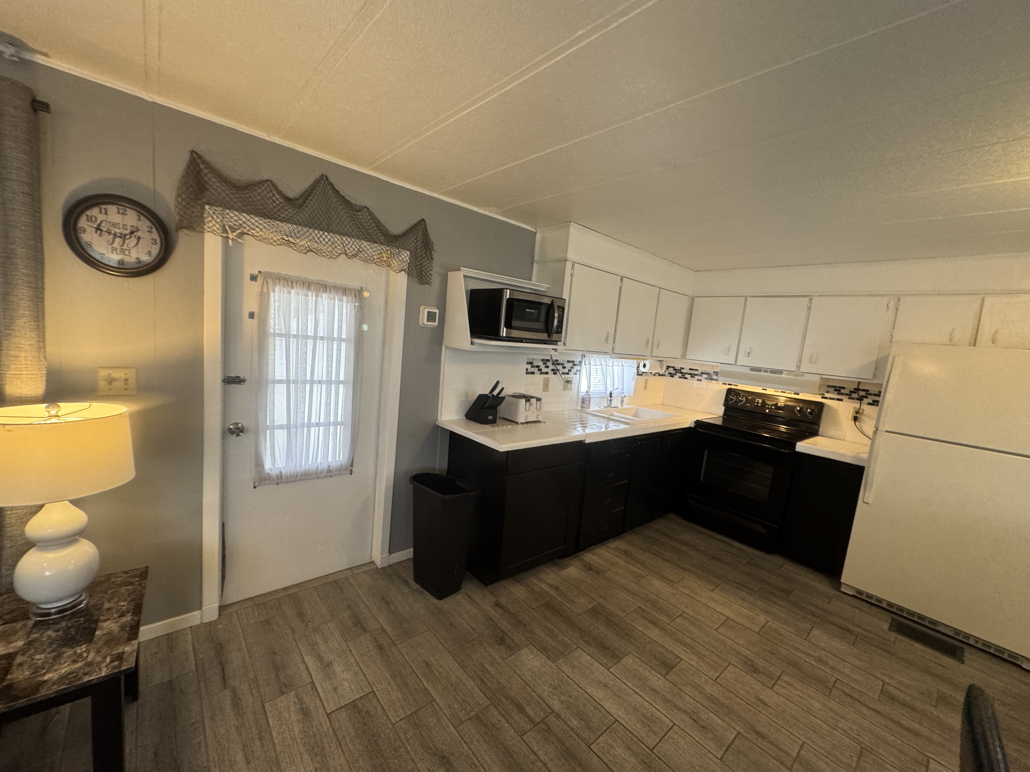 751 10th St E, Lot 139, Palmetto, Florida 34221, 2 Bedrooms Bedrooms, ,2 BathroomsBathrooms,55-Plus Mobile Home,For Sale,10th St E, Lot 139,4233