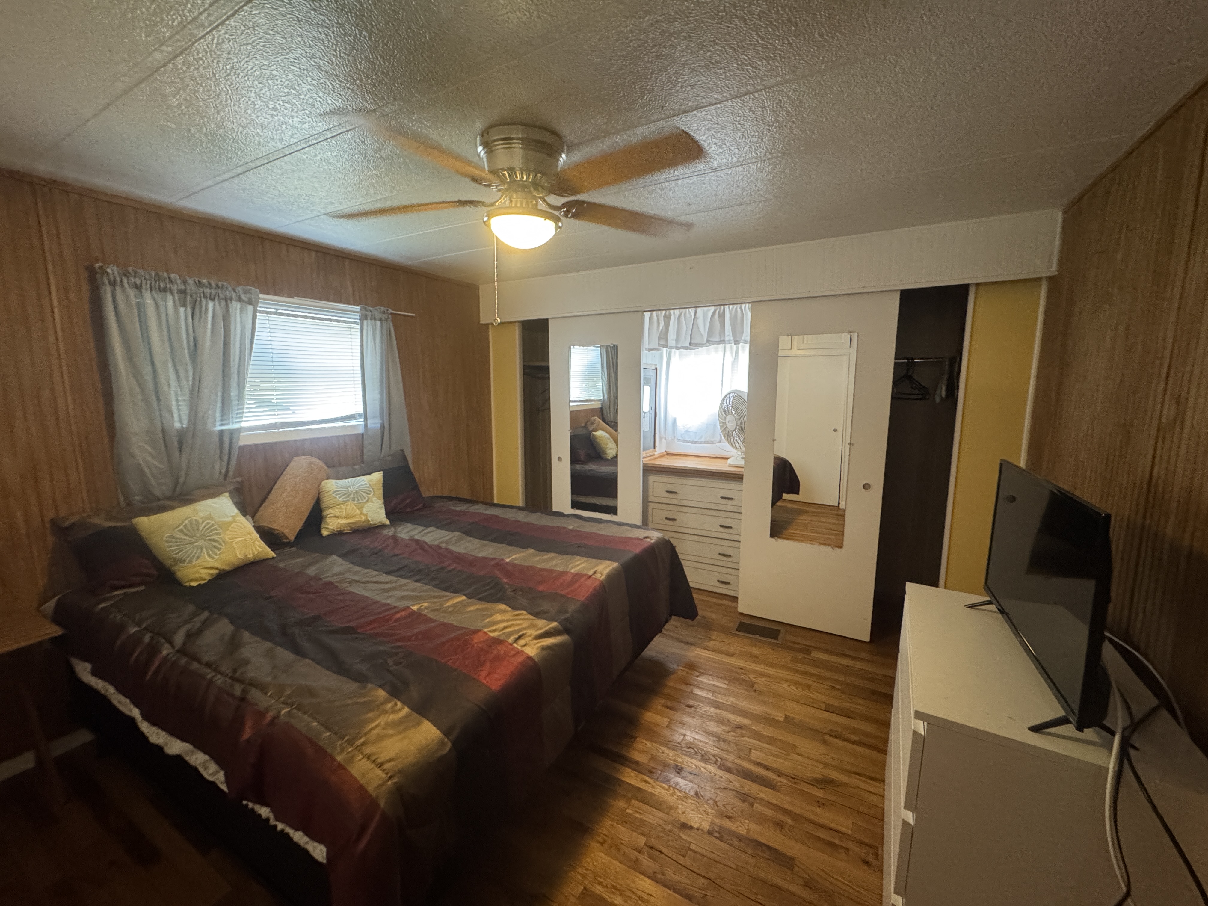 751 10th St E, Lot 139, Palmetto, Florida 34221, 2 Bedrooms Bedrooms, ,2 BathroomsBathrooms,55-Plus Mobile Home,For Sale,10th St E, Lot 139,4233