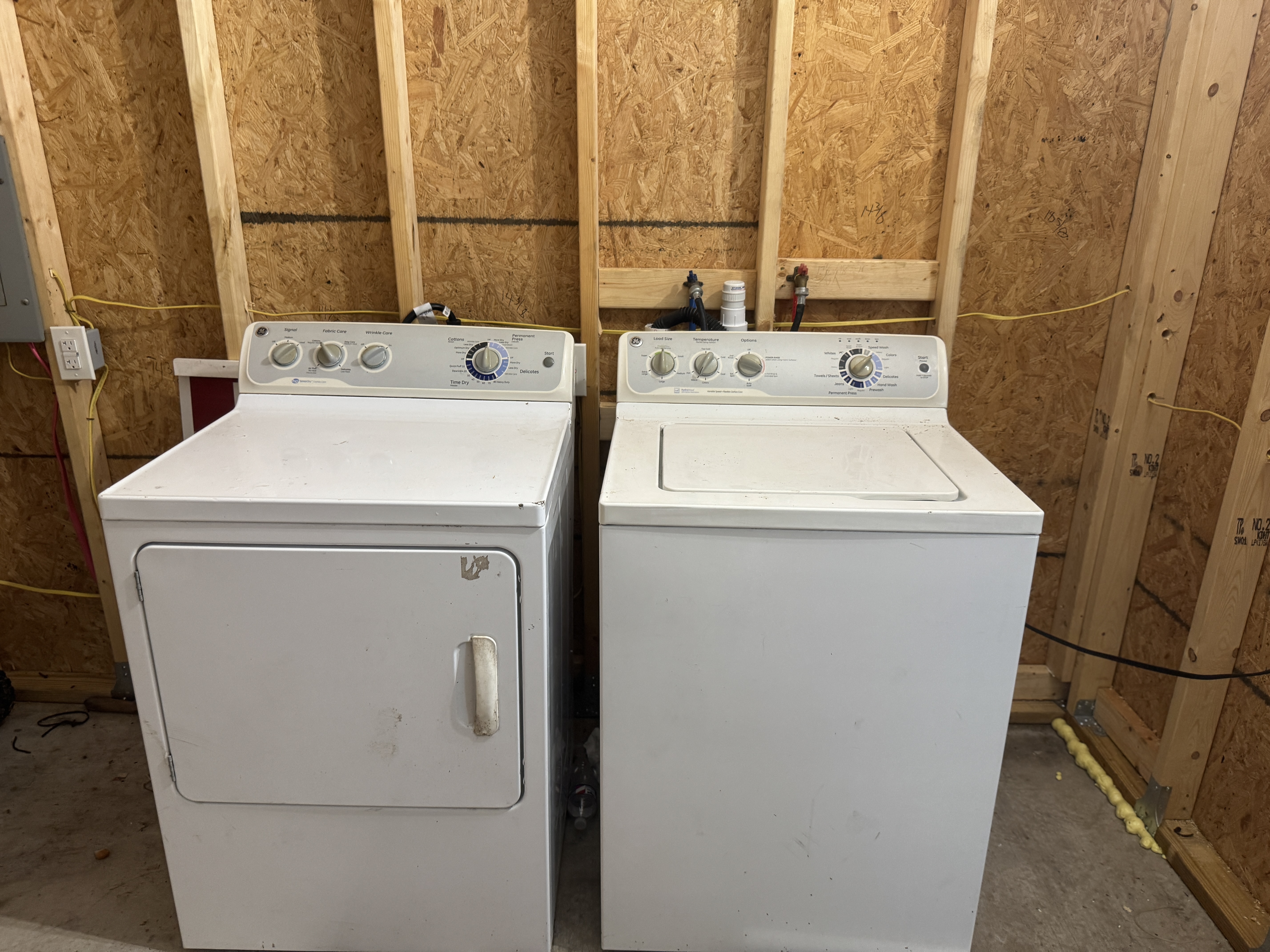 751 10th St E, Lot 139, Palmetto, Florida 34221, 2 Bedrooms Bedrooms, ,2 BathroomsBathrooms,55-Plus Mobile Home,For Sale,10th St E, Lot 139,4233