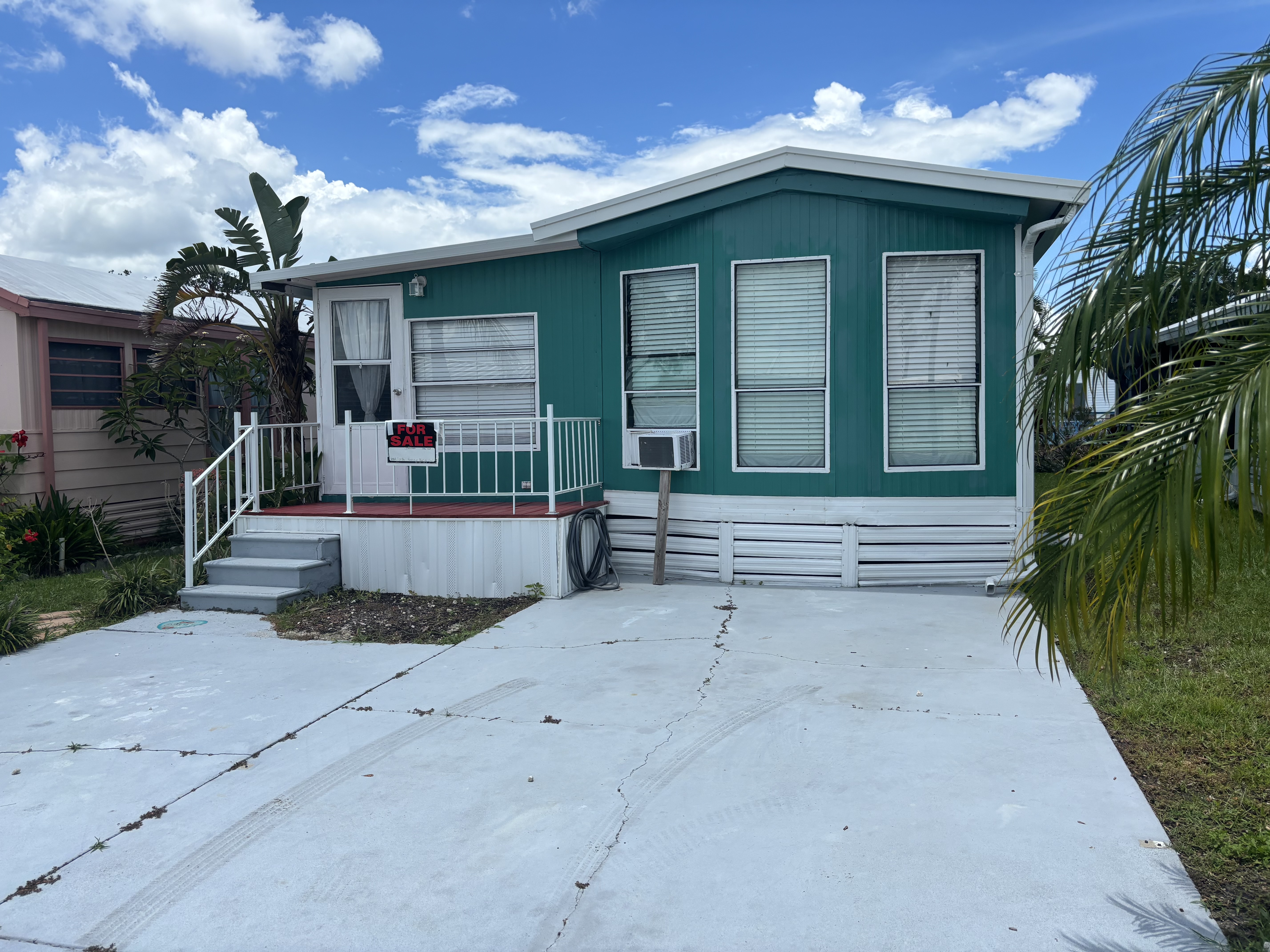 3736 Hula Circle, Ruskin, Florida 33570, 2 Bedrooms Bedrooms, ,1 BathroomBathrooms,All - Age Mobile Home,For Sale,Hula Circle,4234