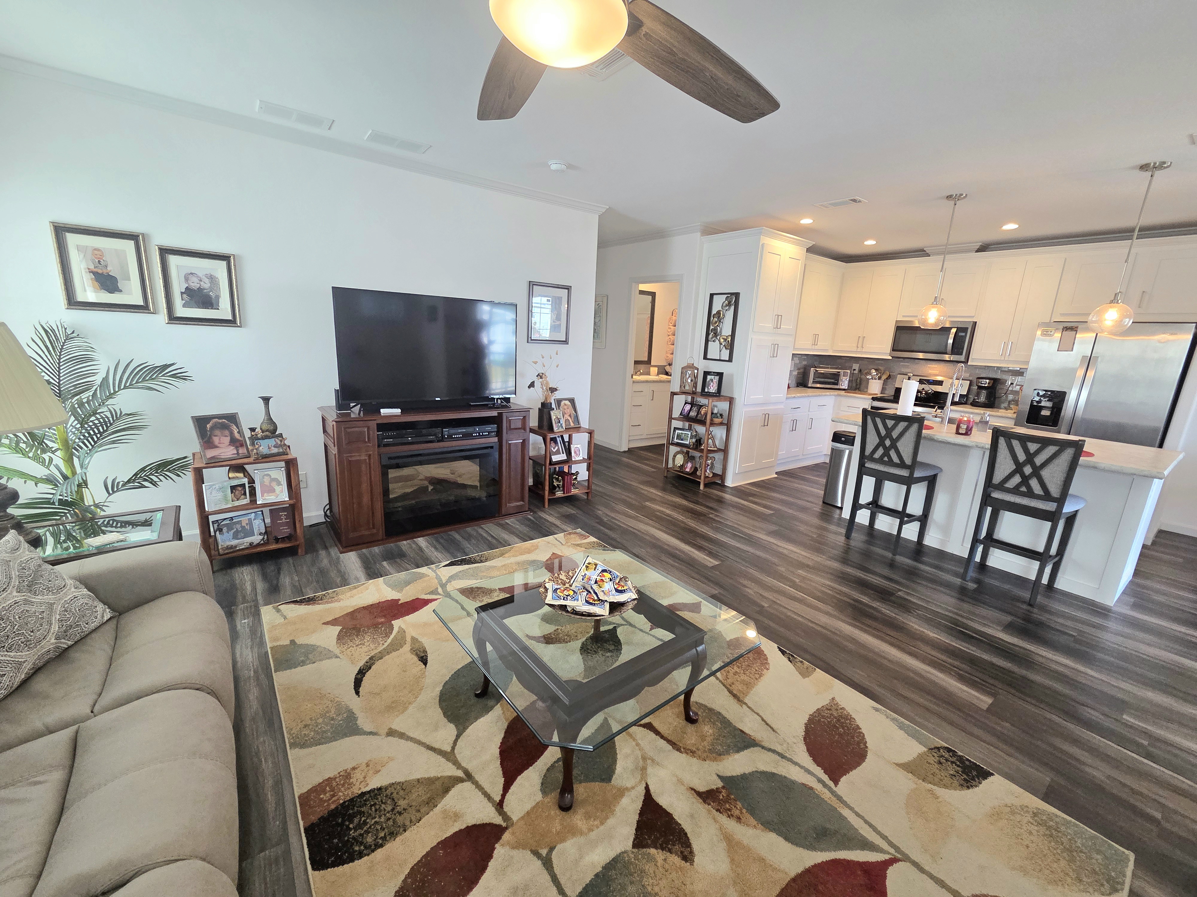 3523 Campari Drive, Ellenton, Florida 34222, 3 Bedrooms Bedrooms, ,2 BathroomsBathrooms,55-Plus Mobile Home,For Sale,Campari Drive,4236