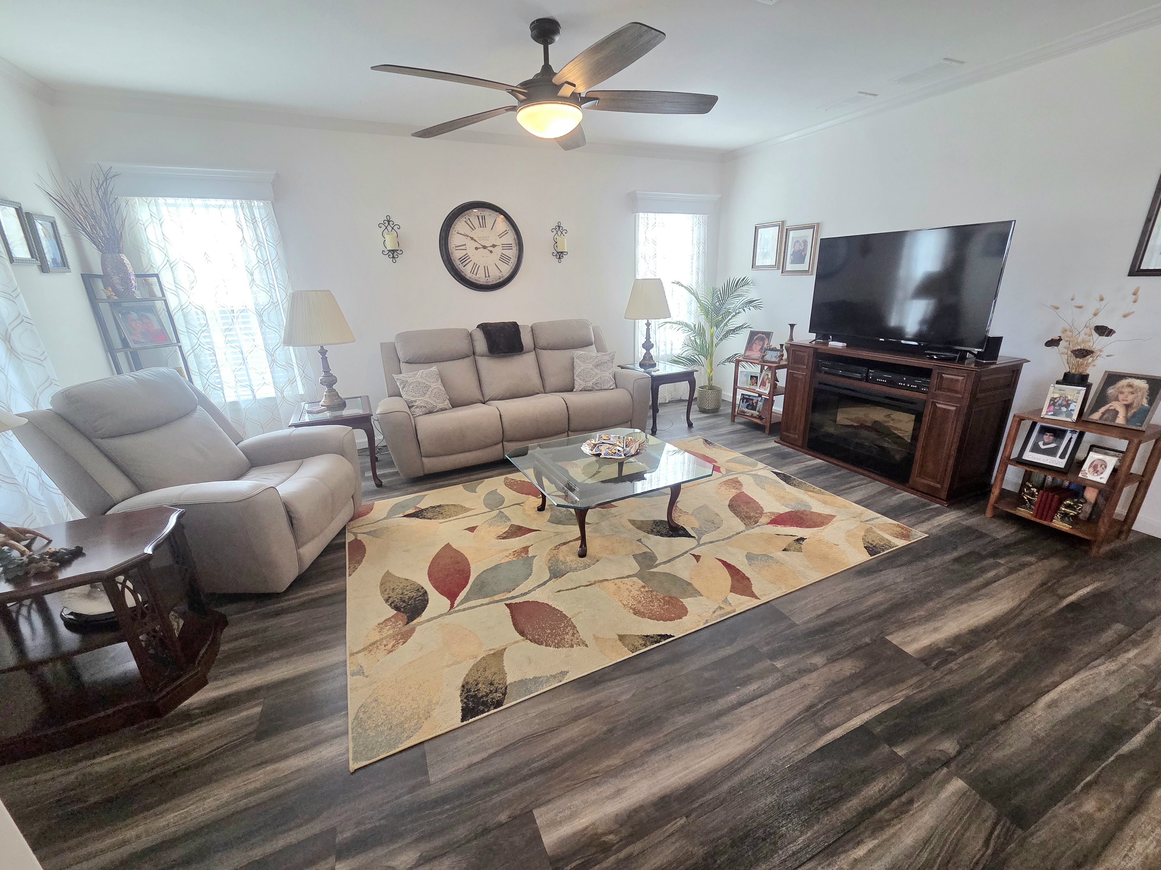 3523 Campari Drive, Ellenton, Florida 34222, 3 Bedrooms Bedrooms, ,2 BathroomsBathrooms,55-Plus Mobile Home,For Sale,Campari Drive,4236