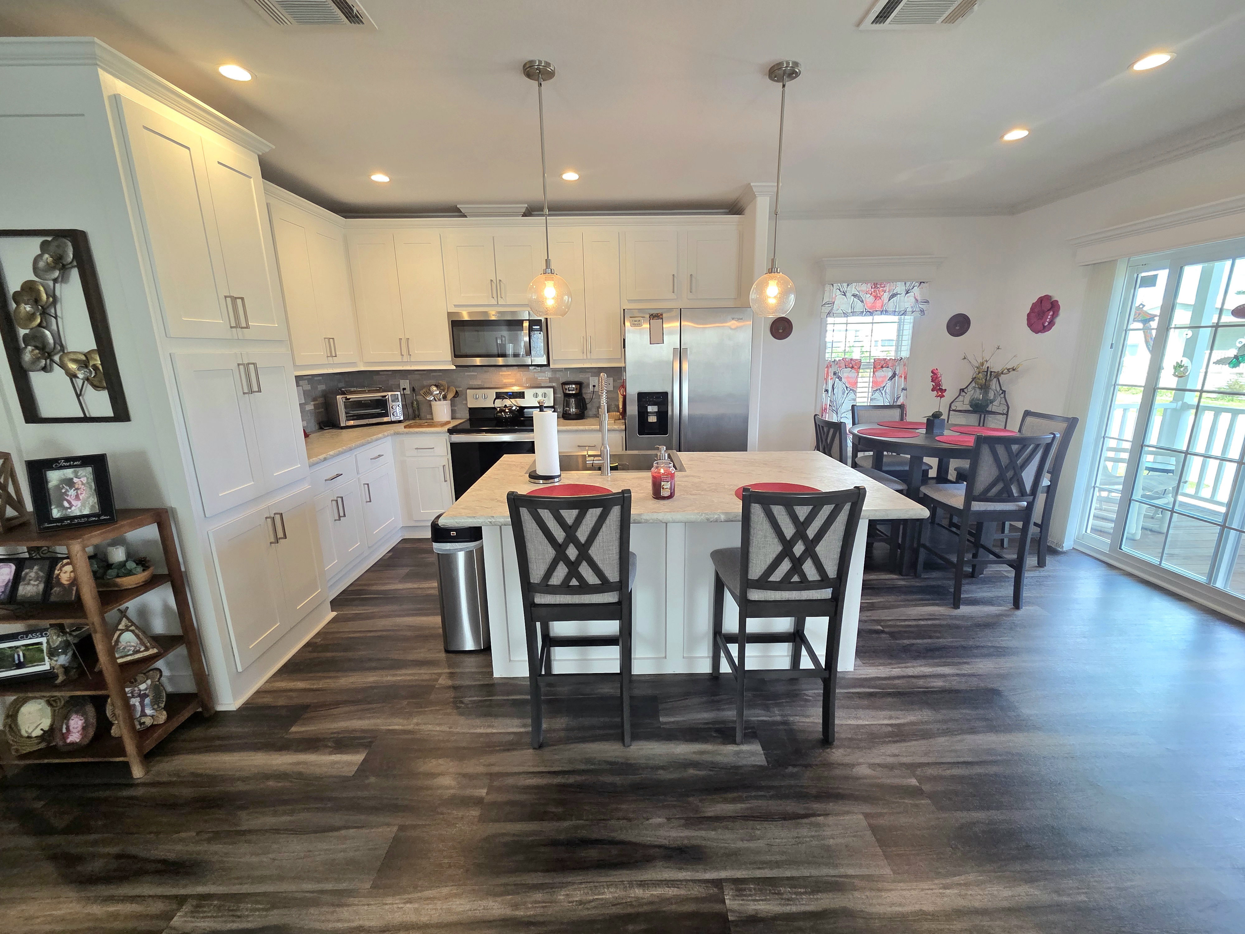 3523 Campari Drive, Ellenton, Florida 34222, 3 Bedrooms Bedrooms, ,2 BathroomsBathrooms,55-Plus Mobile Home,For Sale,Campari Drive,4236